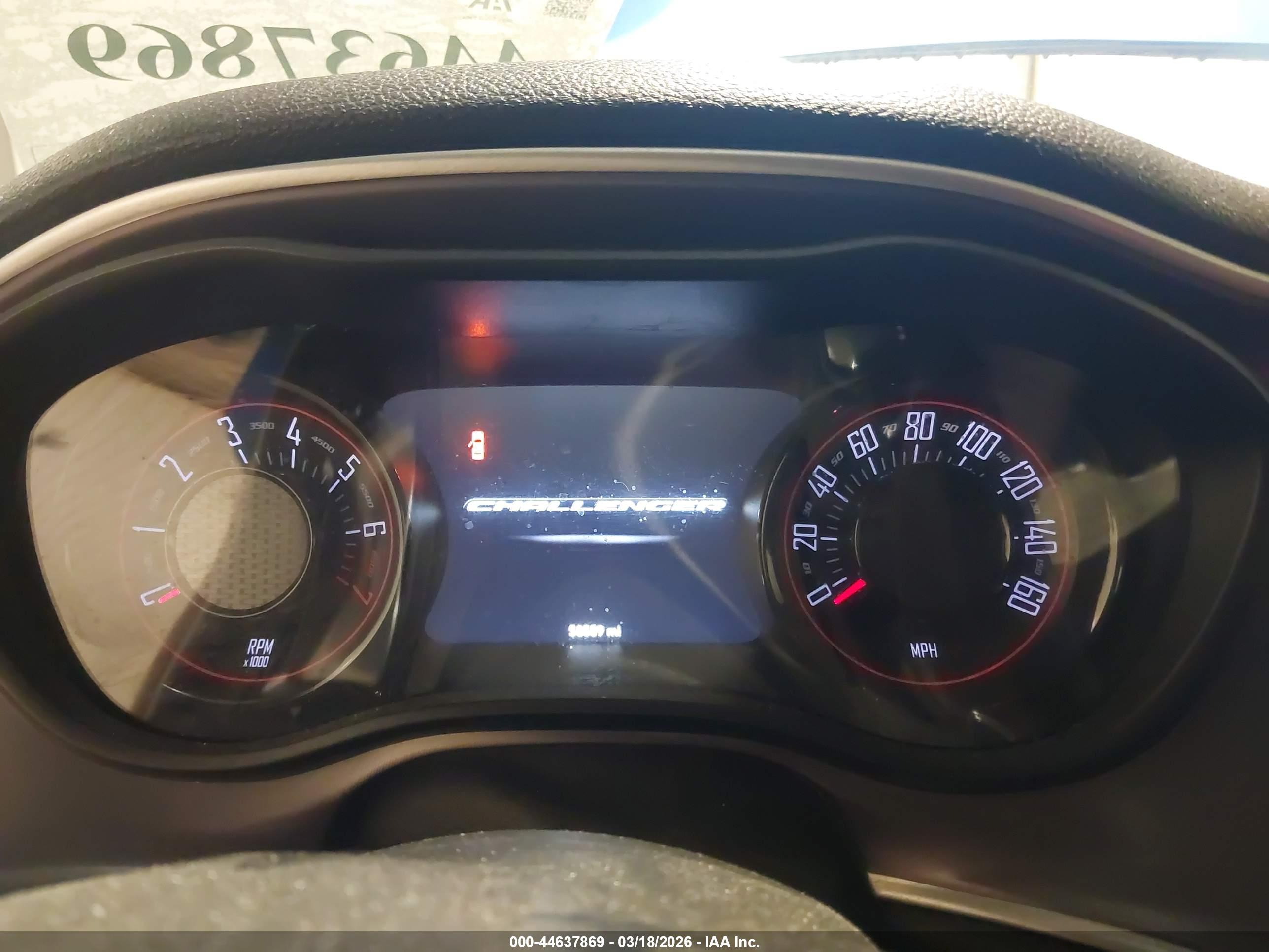 DODGE CHALLENGER image 7