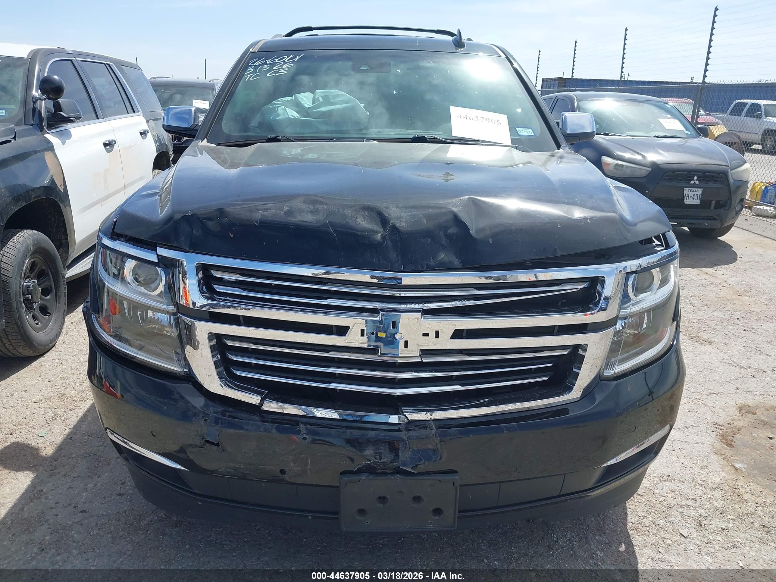 CHEVROLET TAHOE image 6