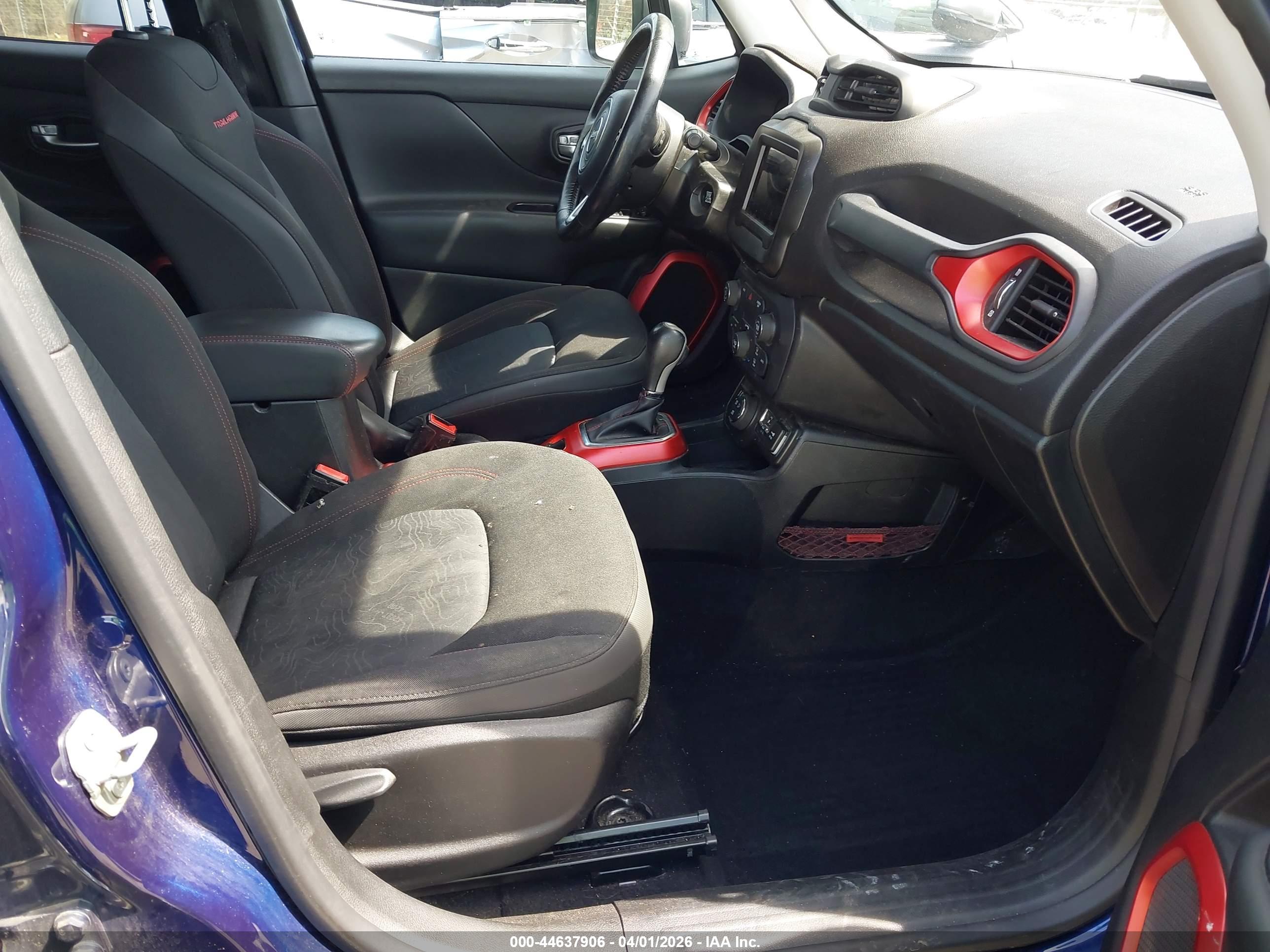 JEEP RENEGADE image 5