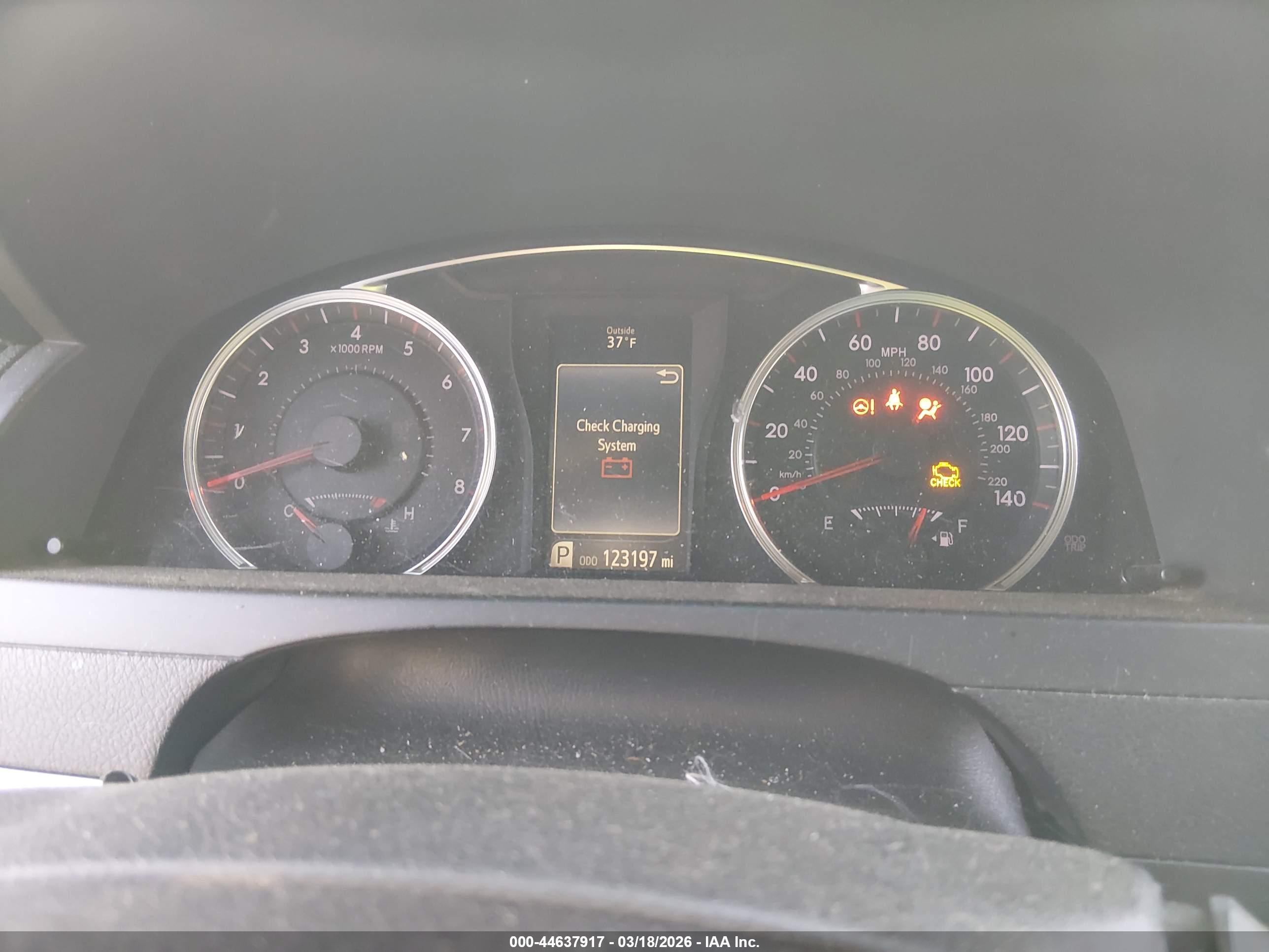 TOYOTA CAMRY image 7