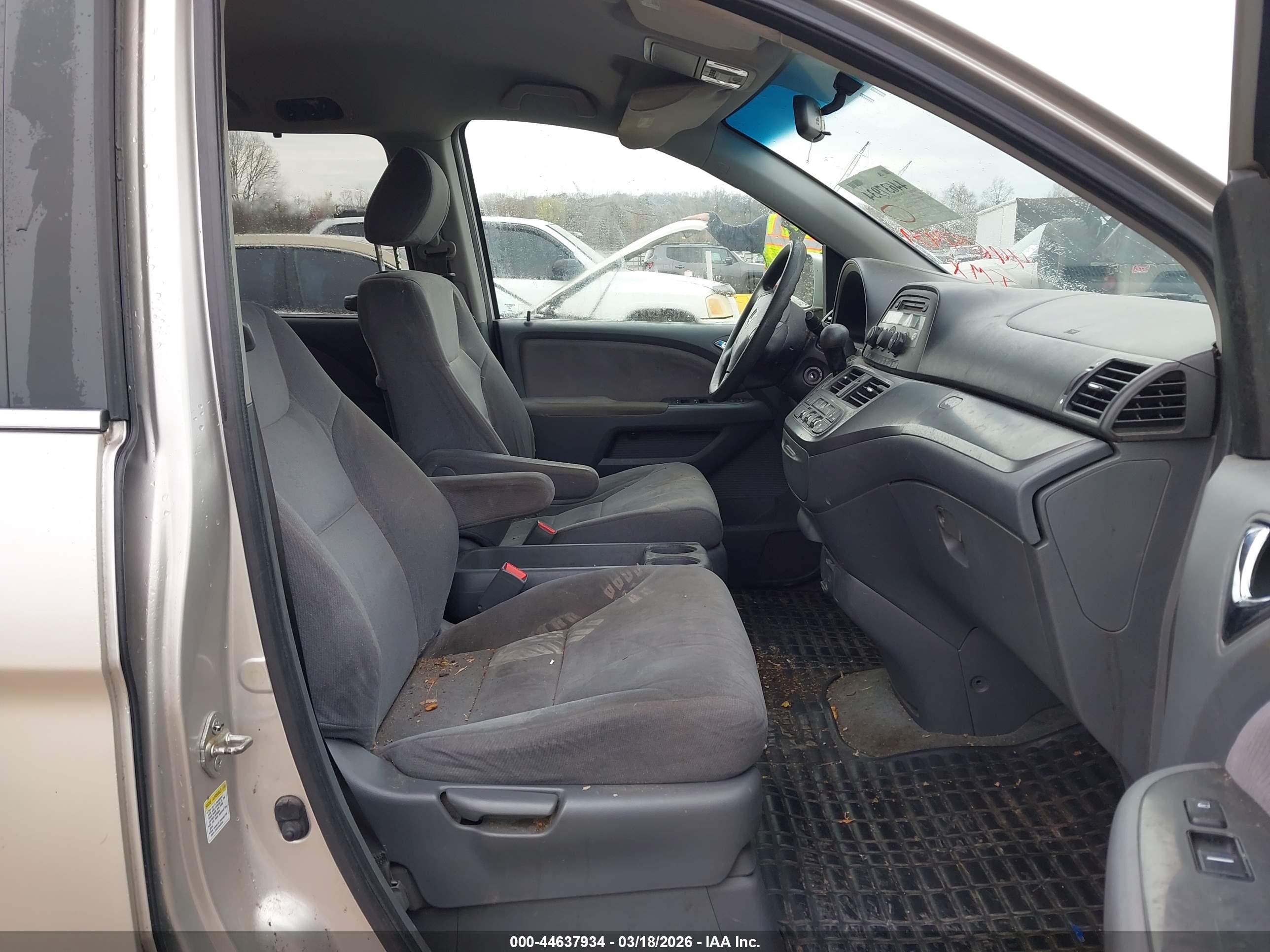 HONDA ODYSSEY image 5