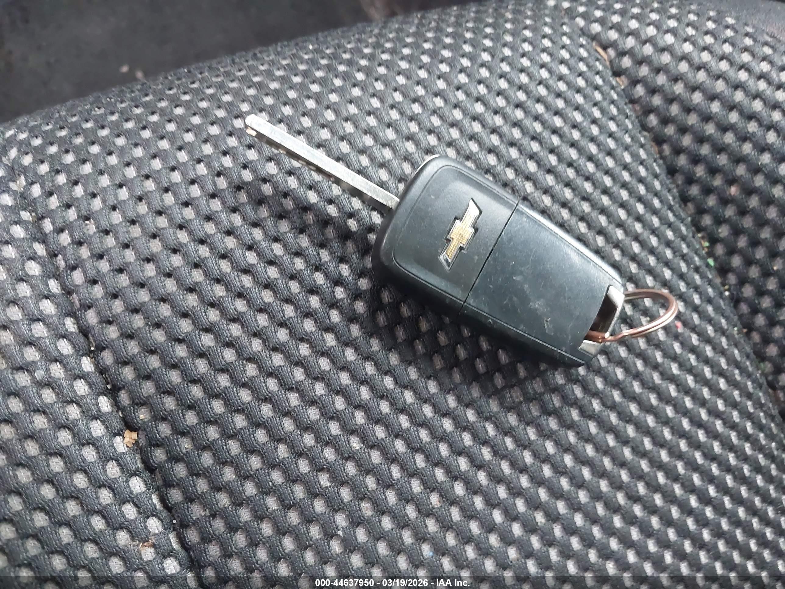 CHEVROLET EQUINOX image 11