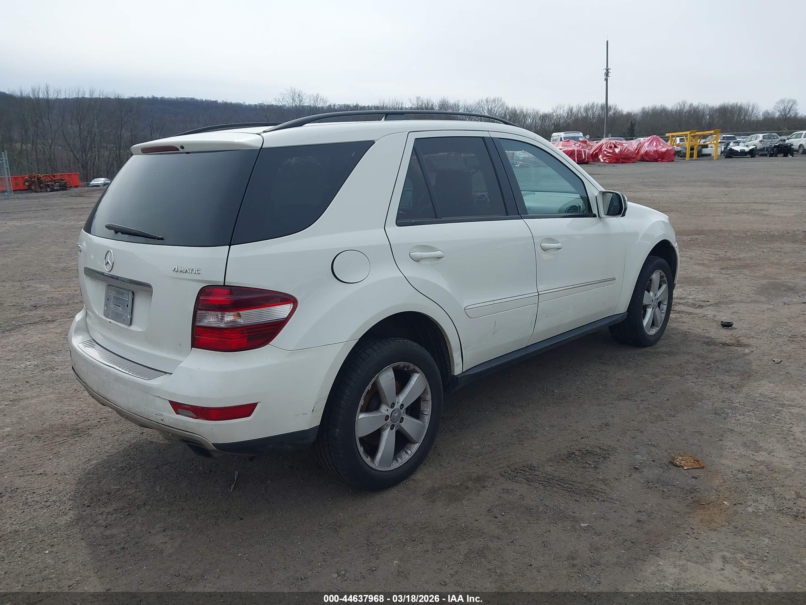 MERCEDES-BENZ ML image 4