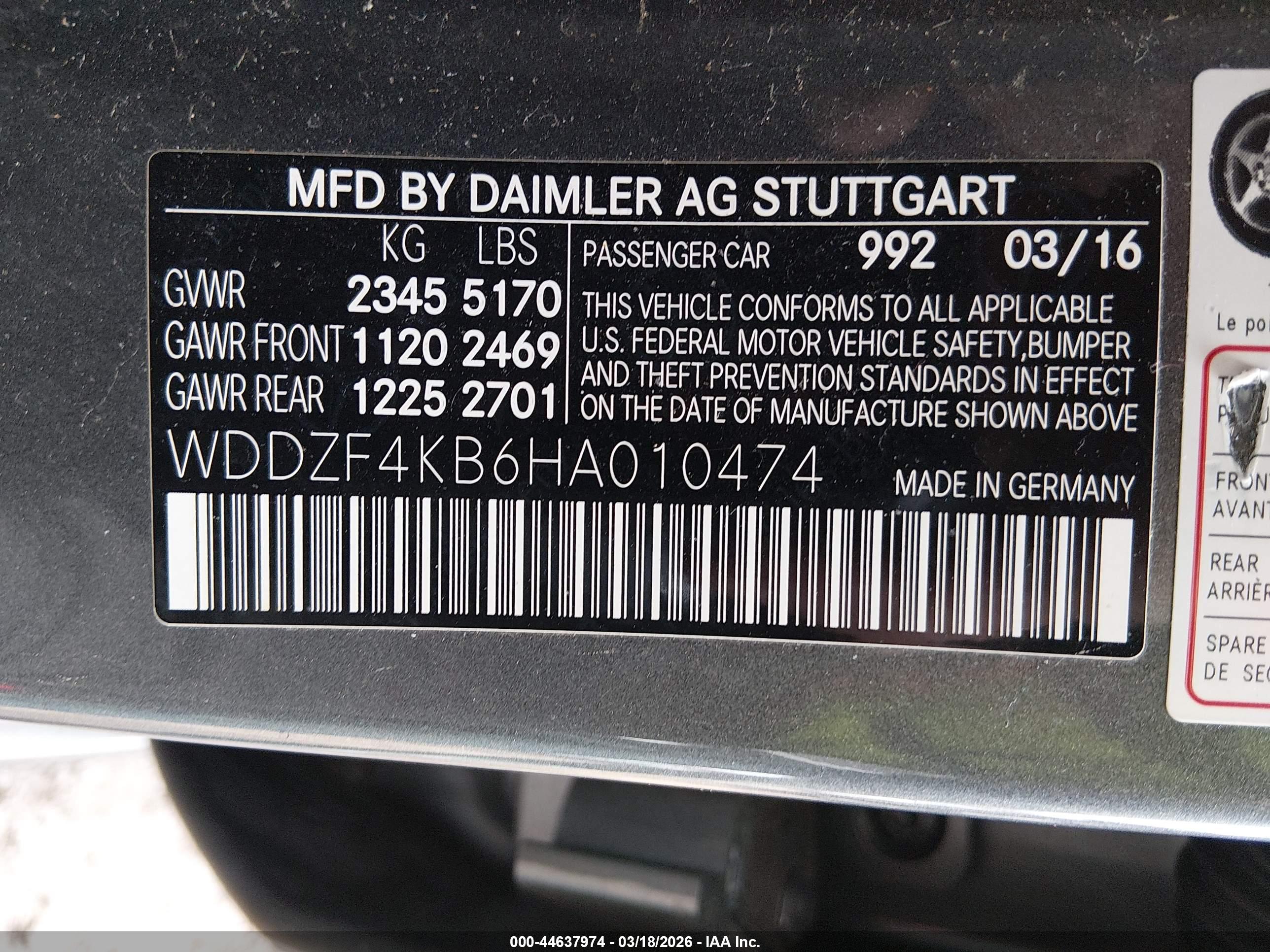 MERCEDES-BENZ E image 9