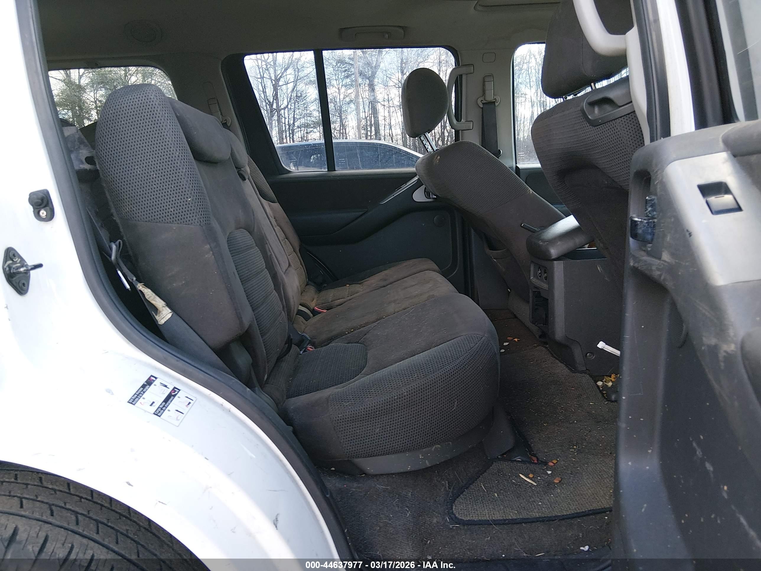 NISSAN PATHFINDER image 8