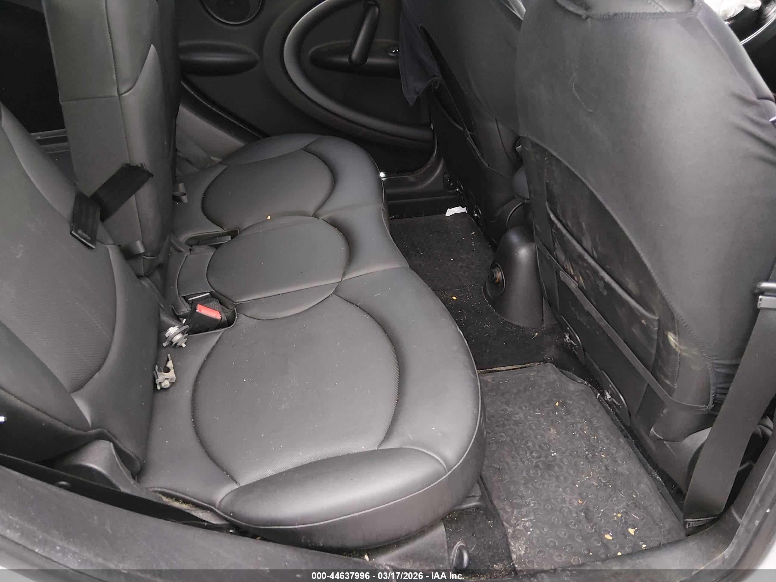 MINI COUNTRYMAN image 8