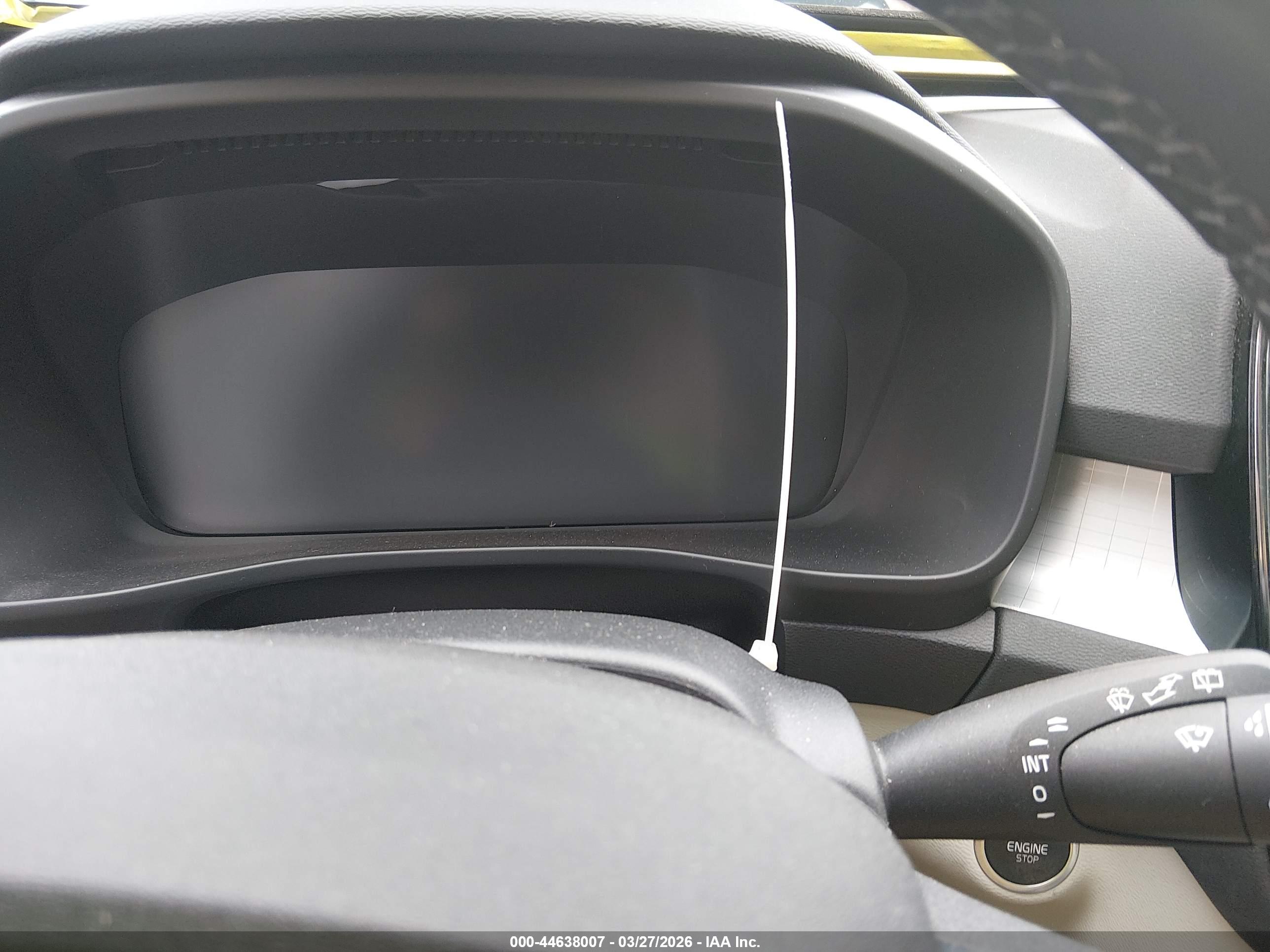 VOLVO XC40 image 7