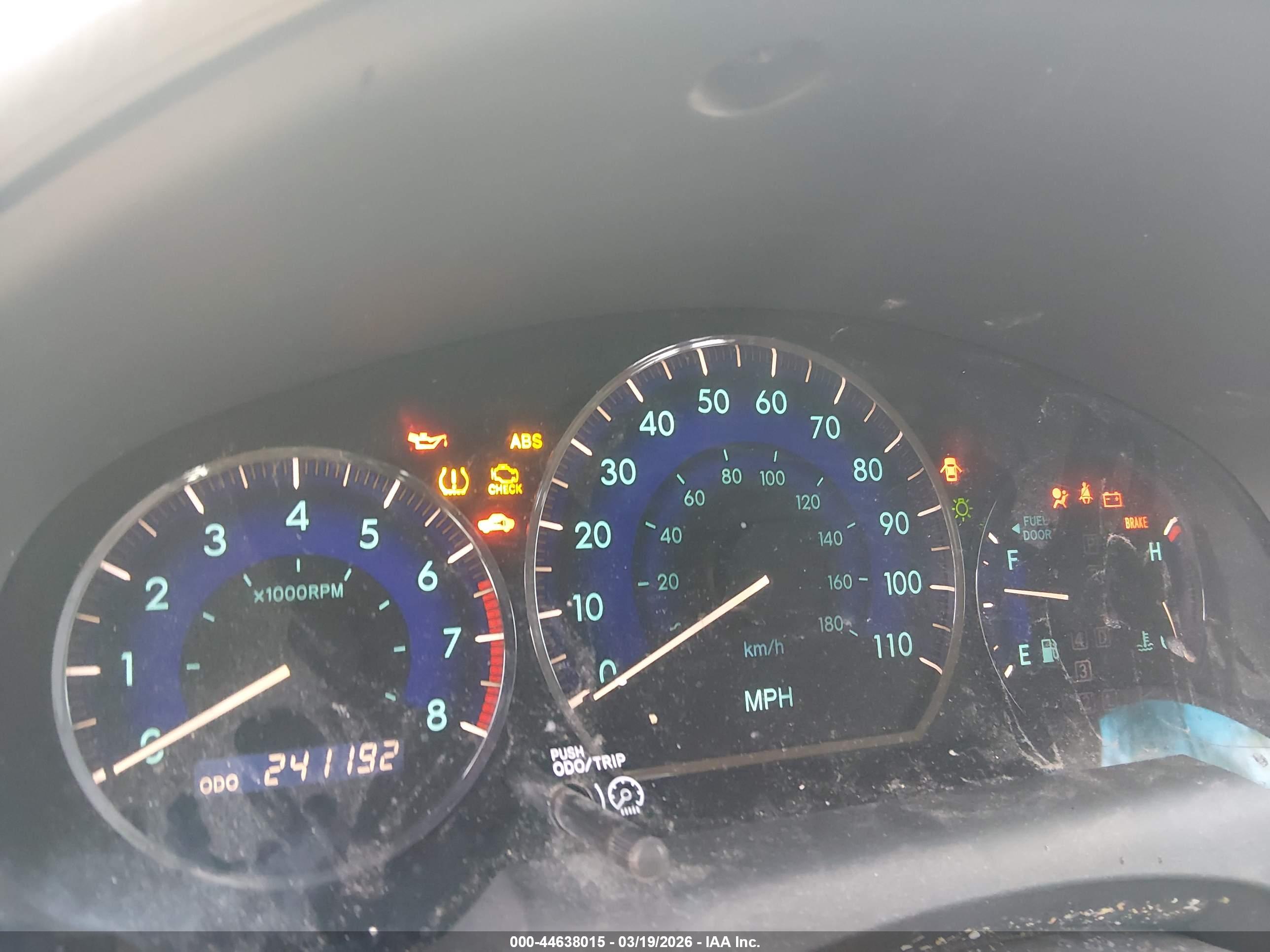 TOYOTA SIENNA image 7