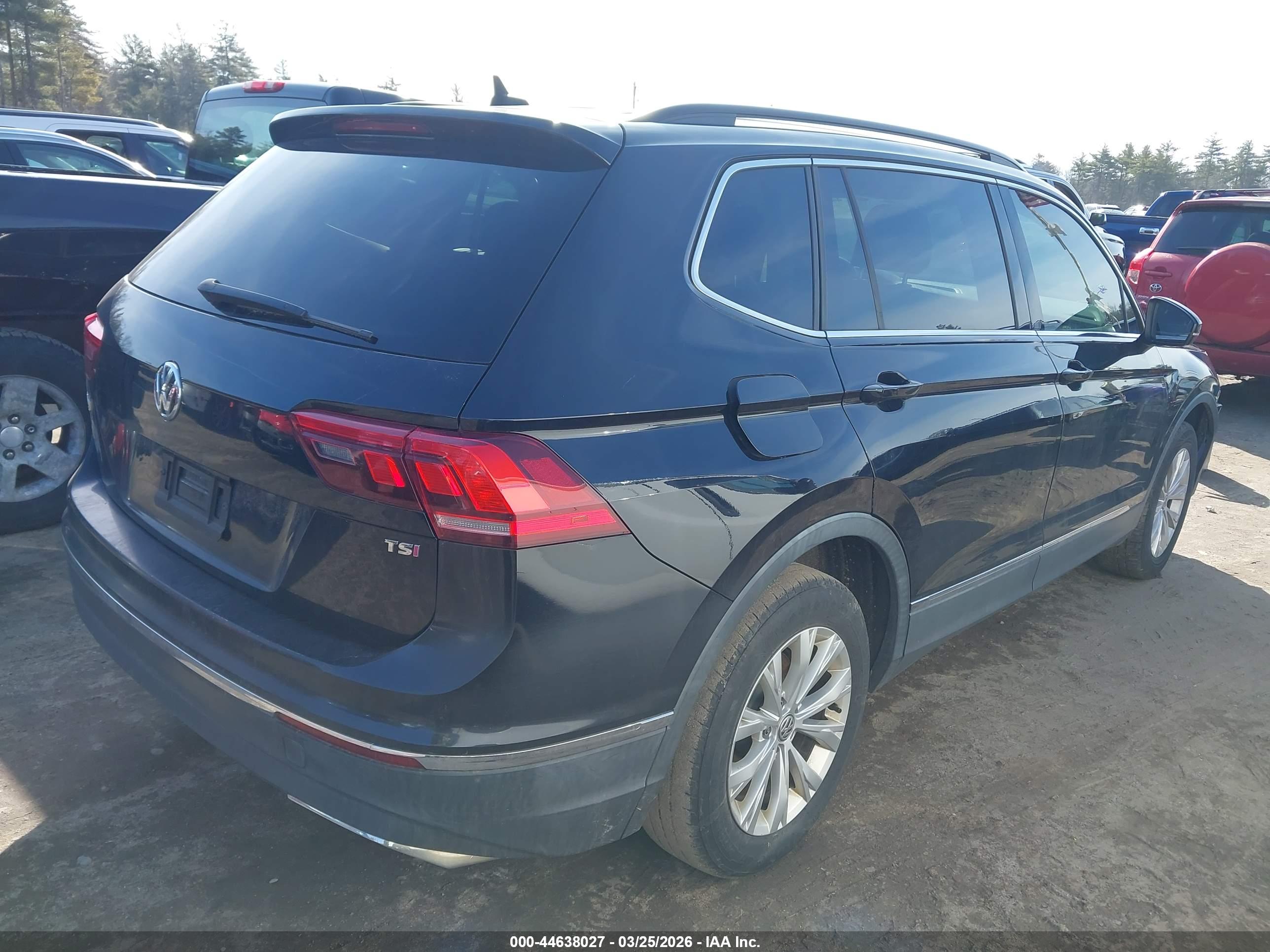 VOLKSWAGEN TIGUAN image 4