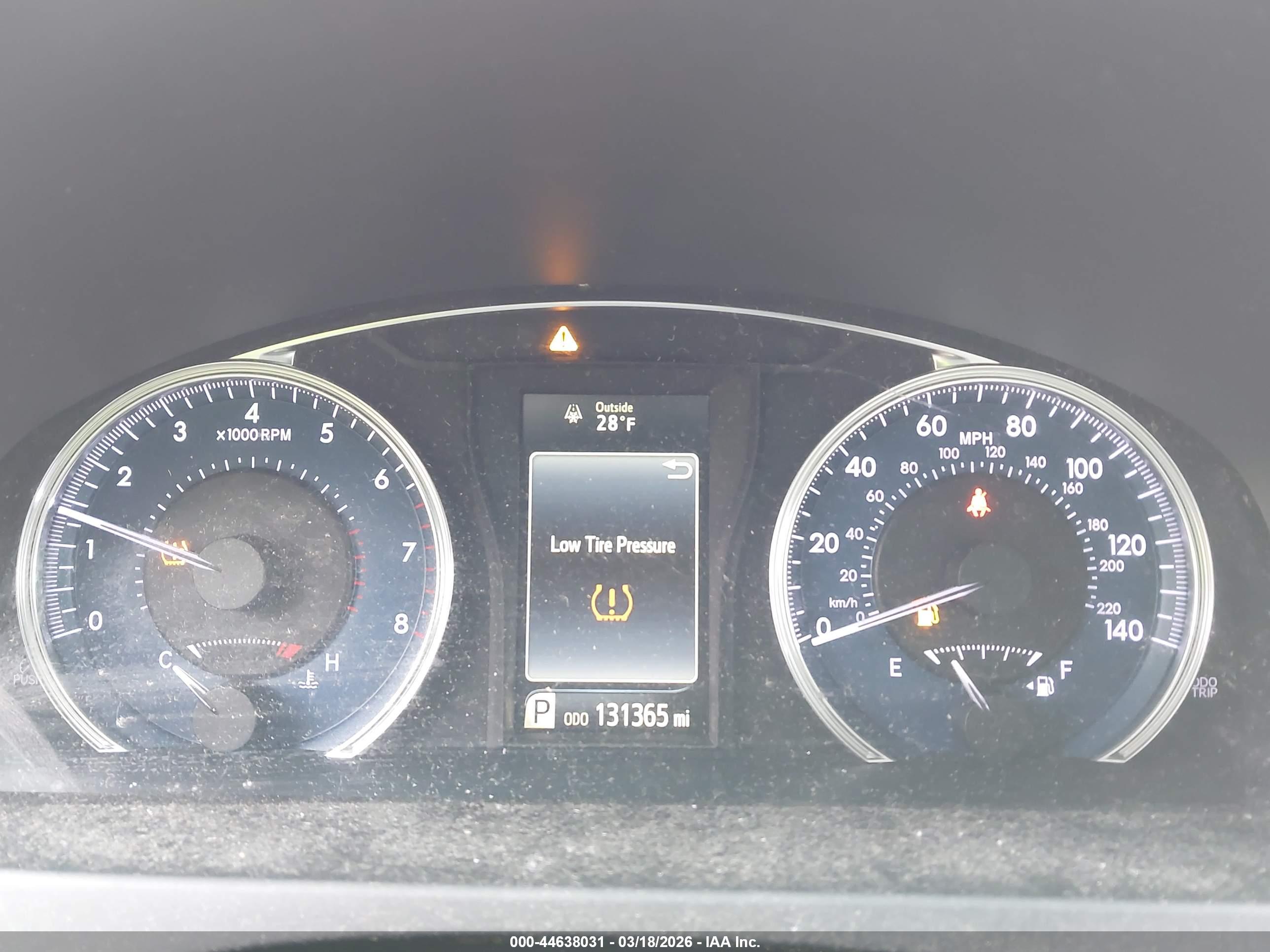 TOYOTA CAMRY image 7