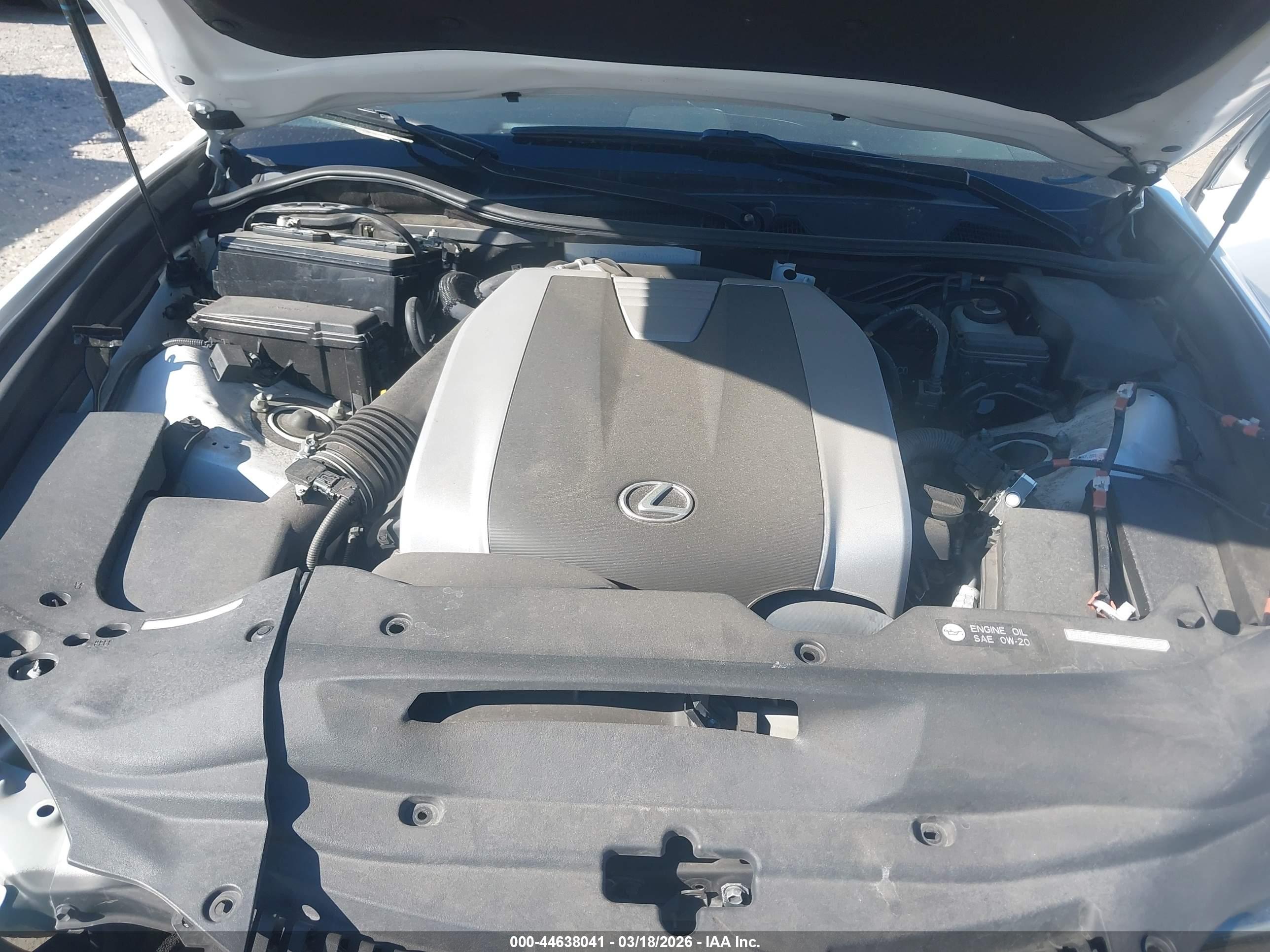 LEXUS GS image 10