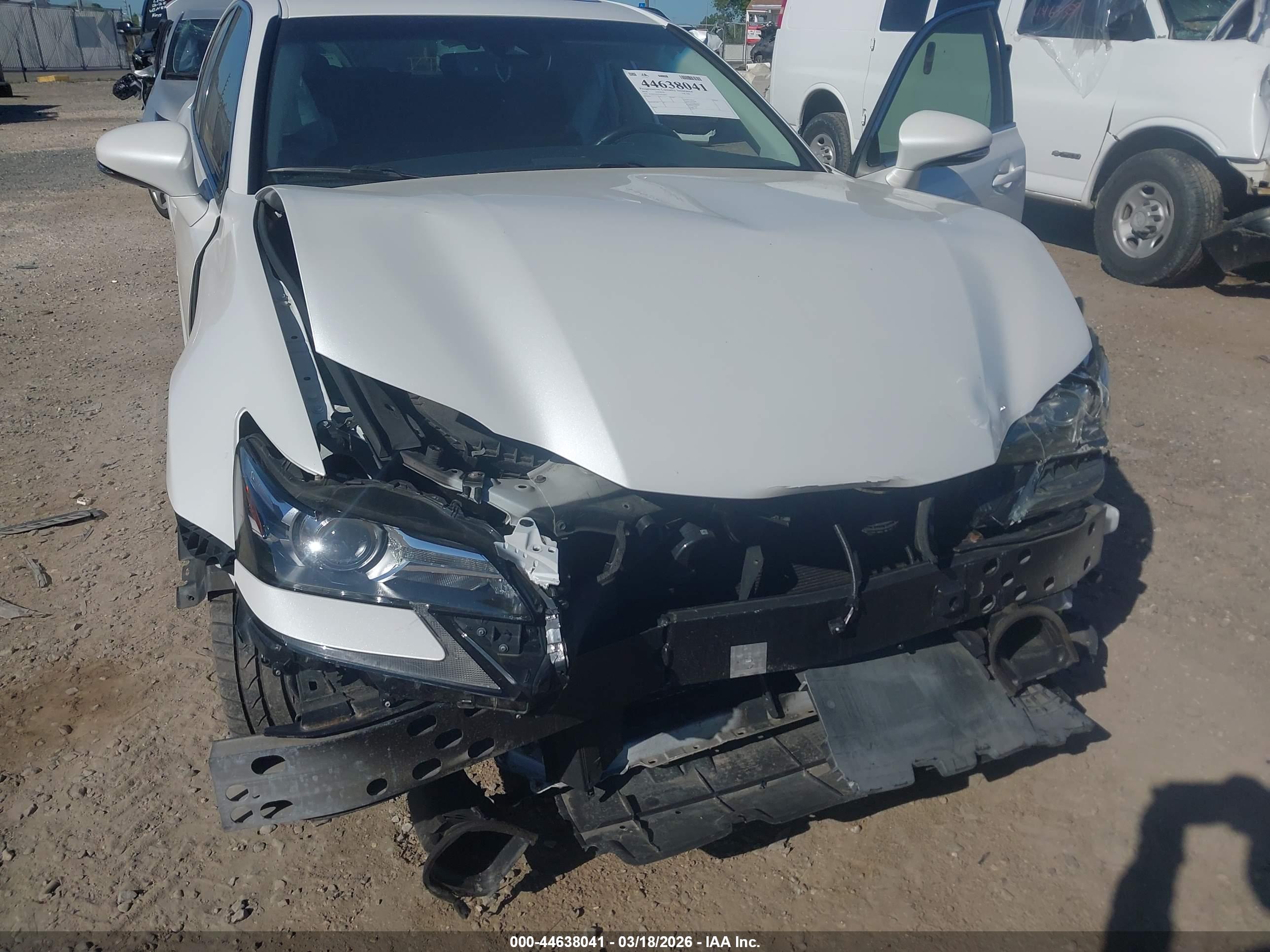 LEXUS GS image 6