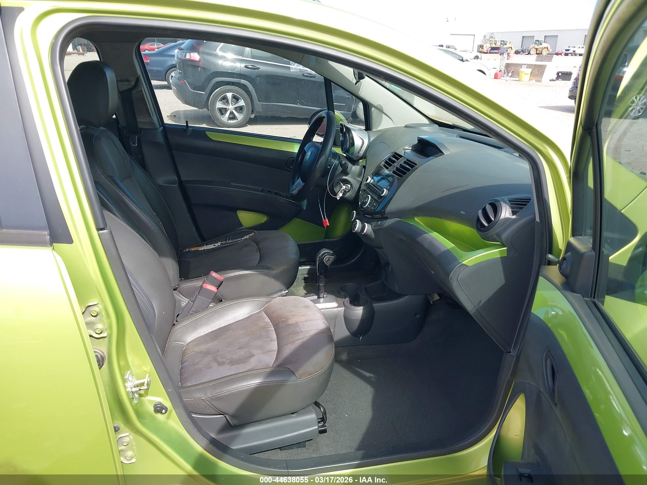 CHEVROLET SPARK image 5