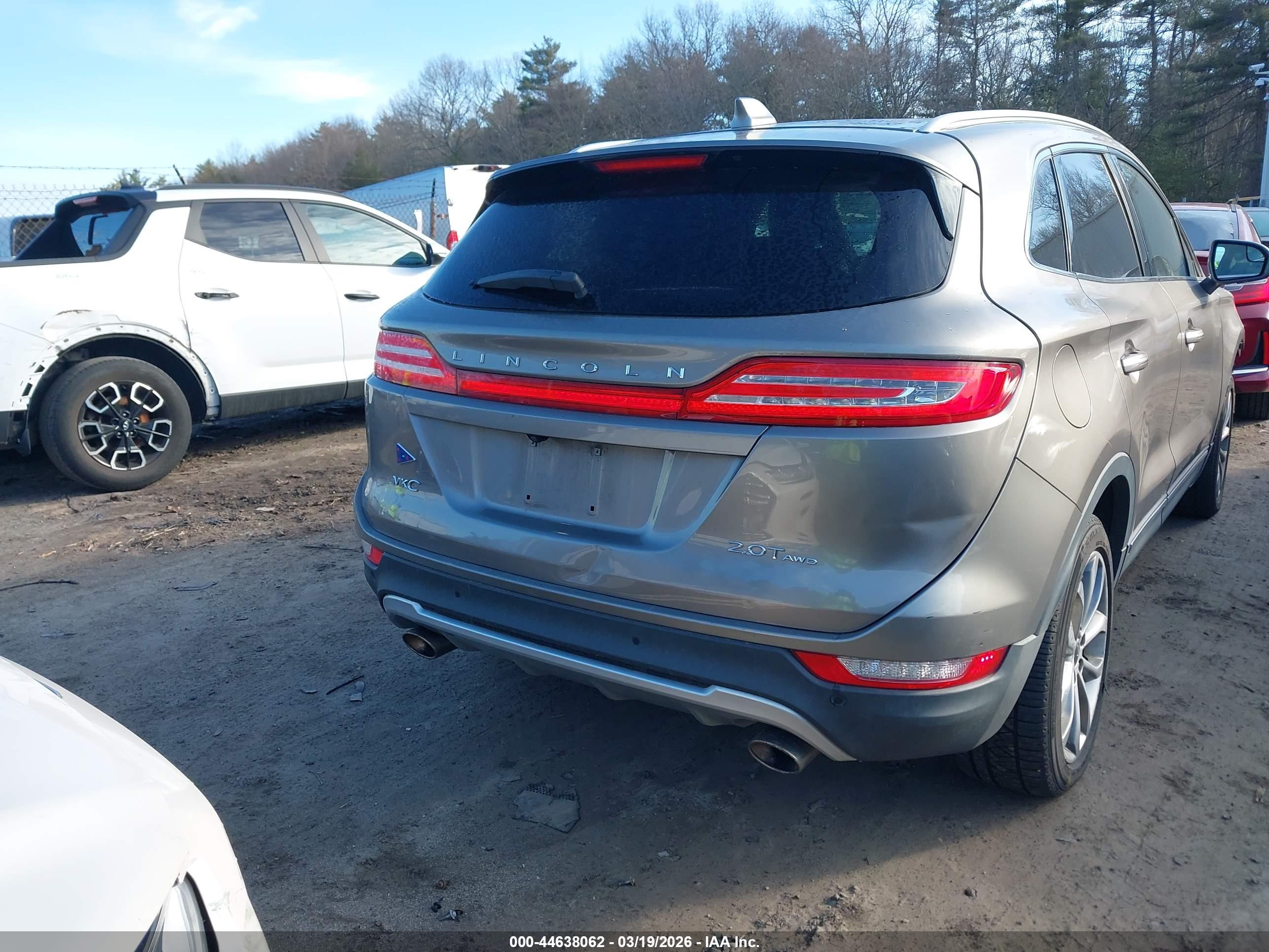 LINCOLN MKC image 6