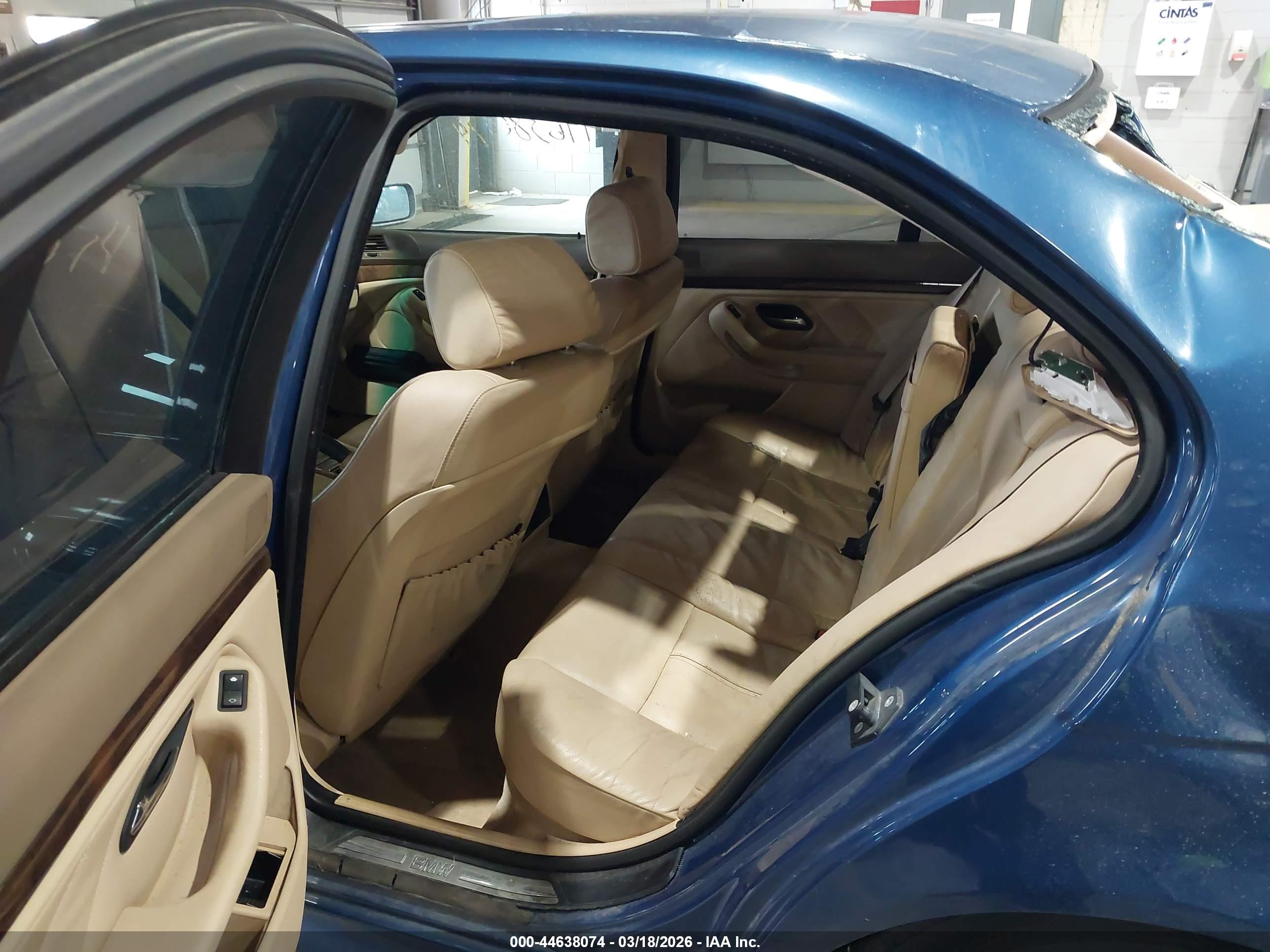 BMW 540IA image 8