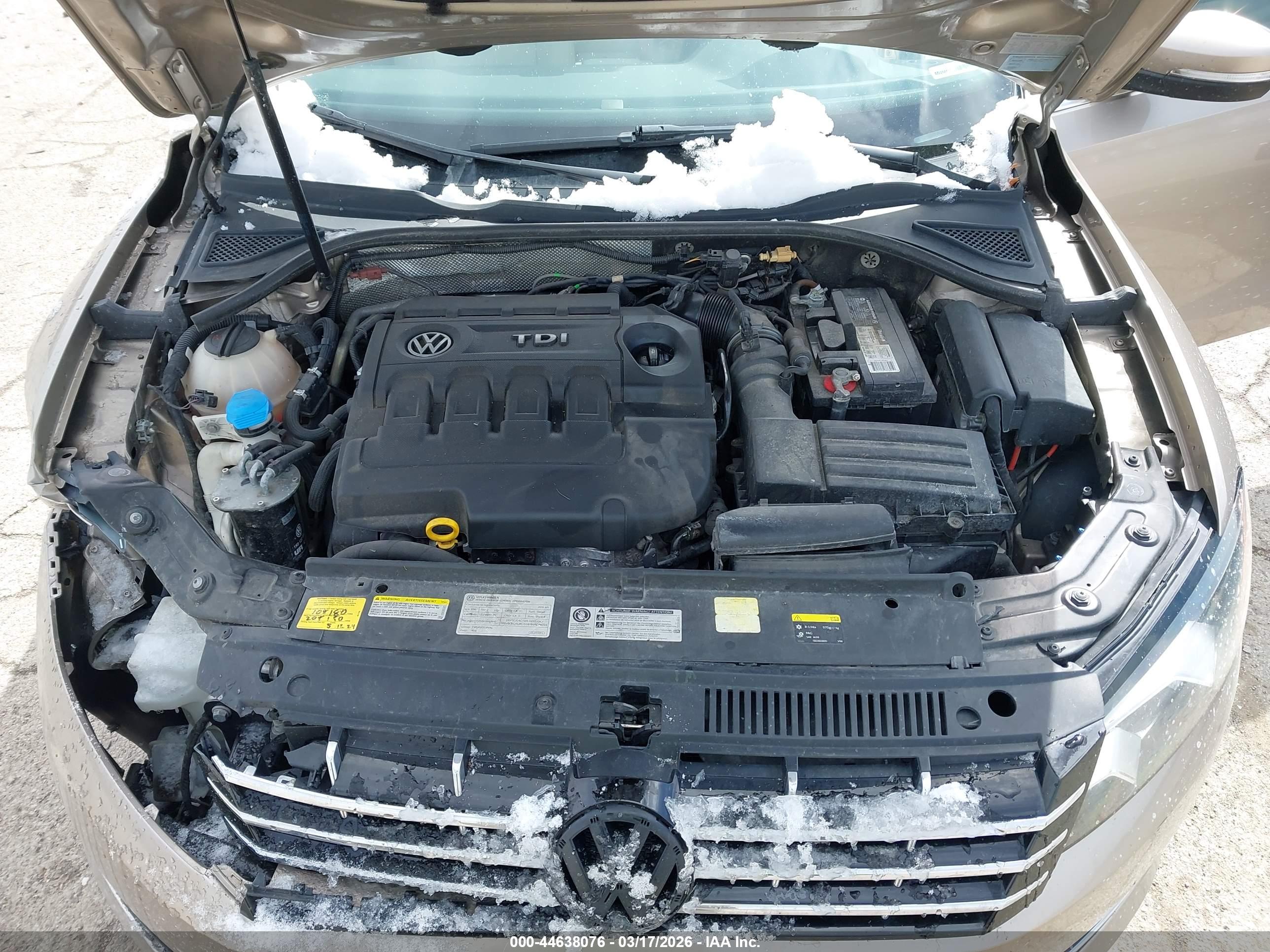 VOLKSWAGEN PASSAT image 10
