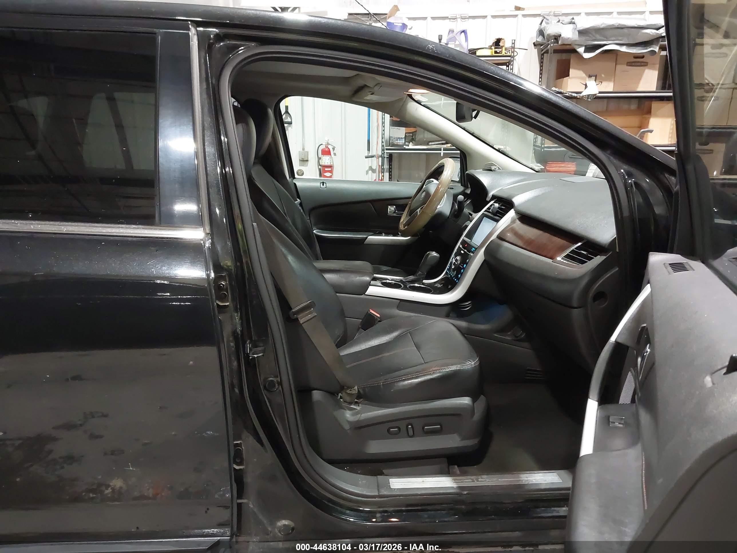 FORD EDGE image 5
