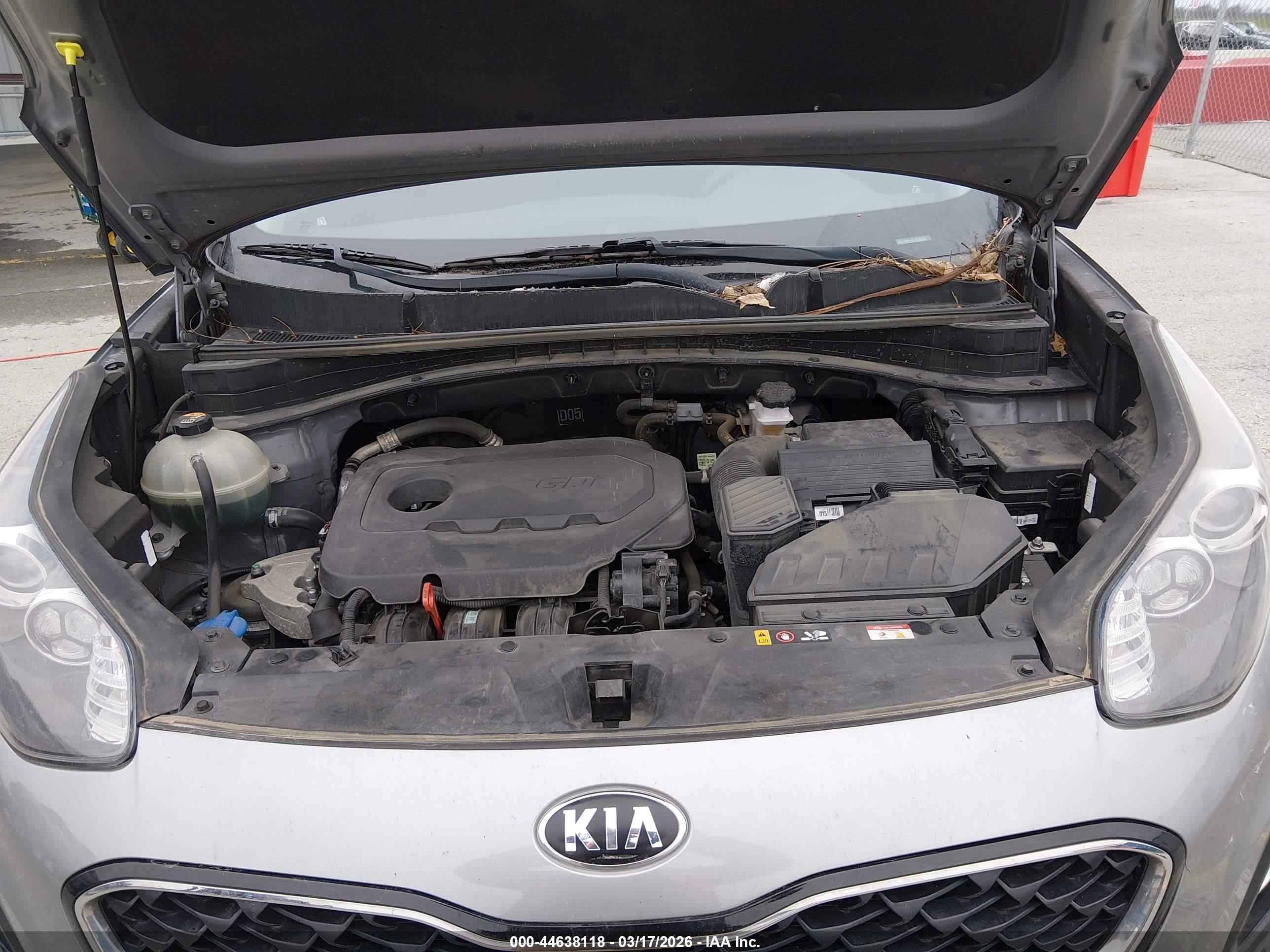 KIA SPORTAGE image 10