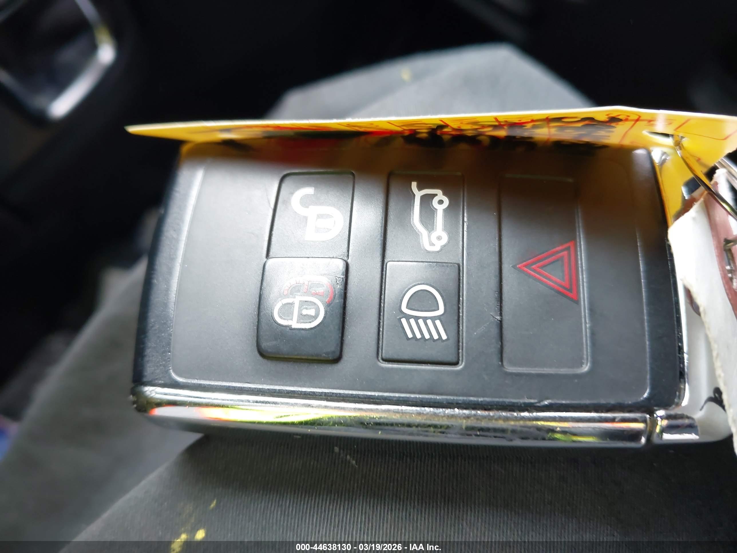 LAND ROVER image 11