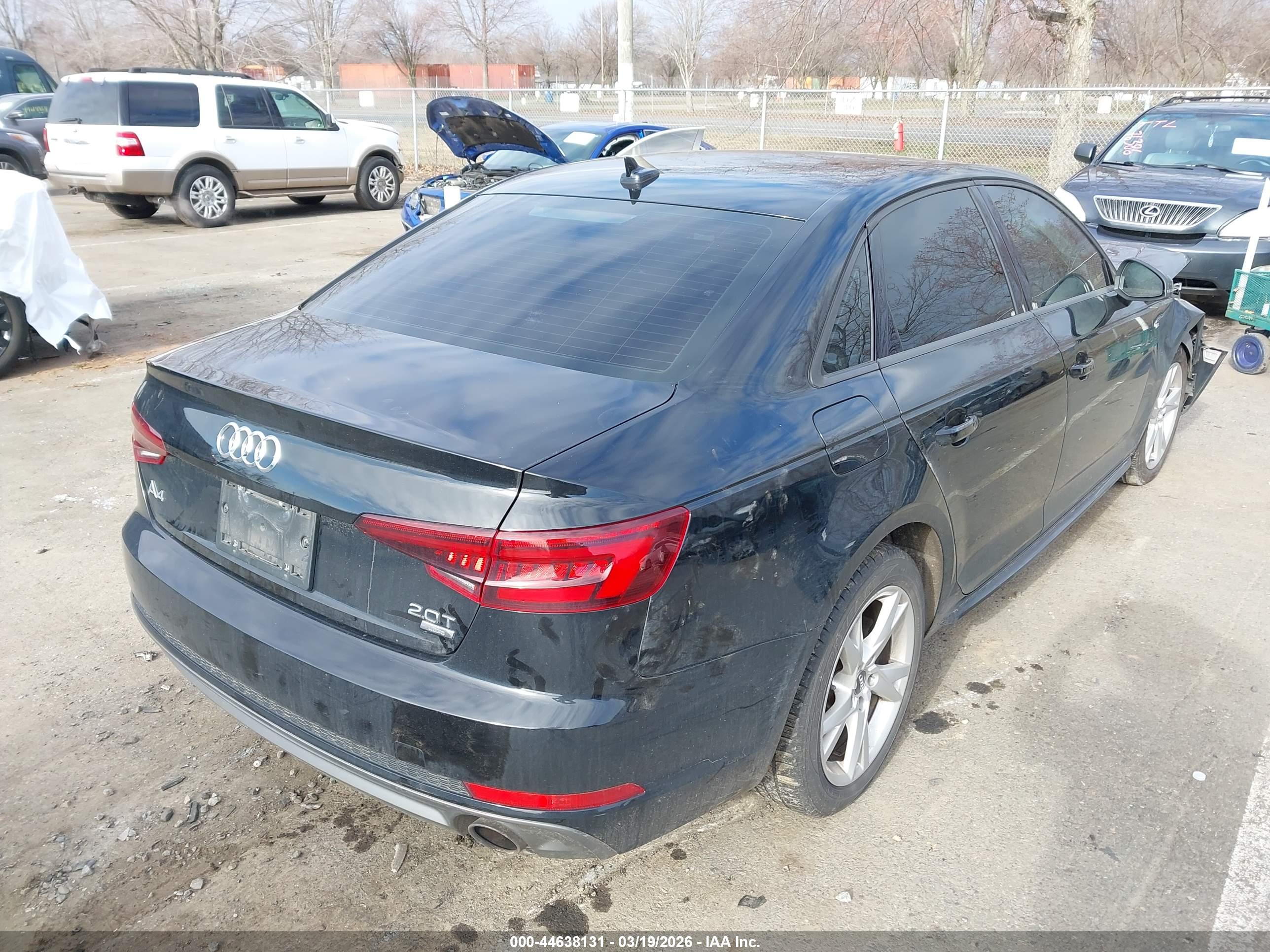 AUDI A4 image 4