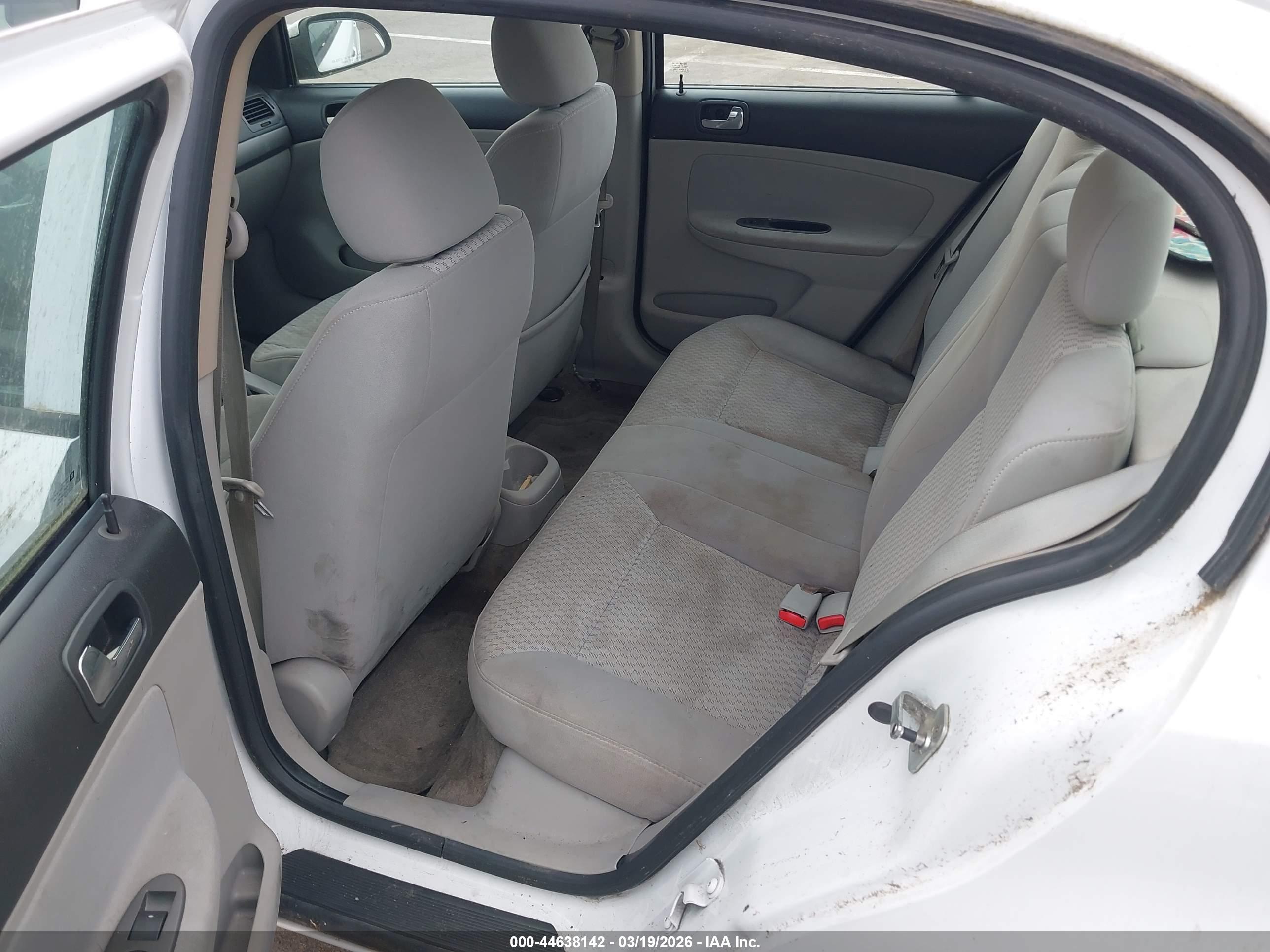 CHEVROLET COBALT image 8