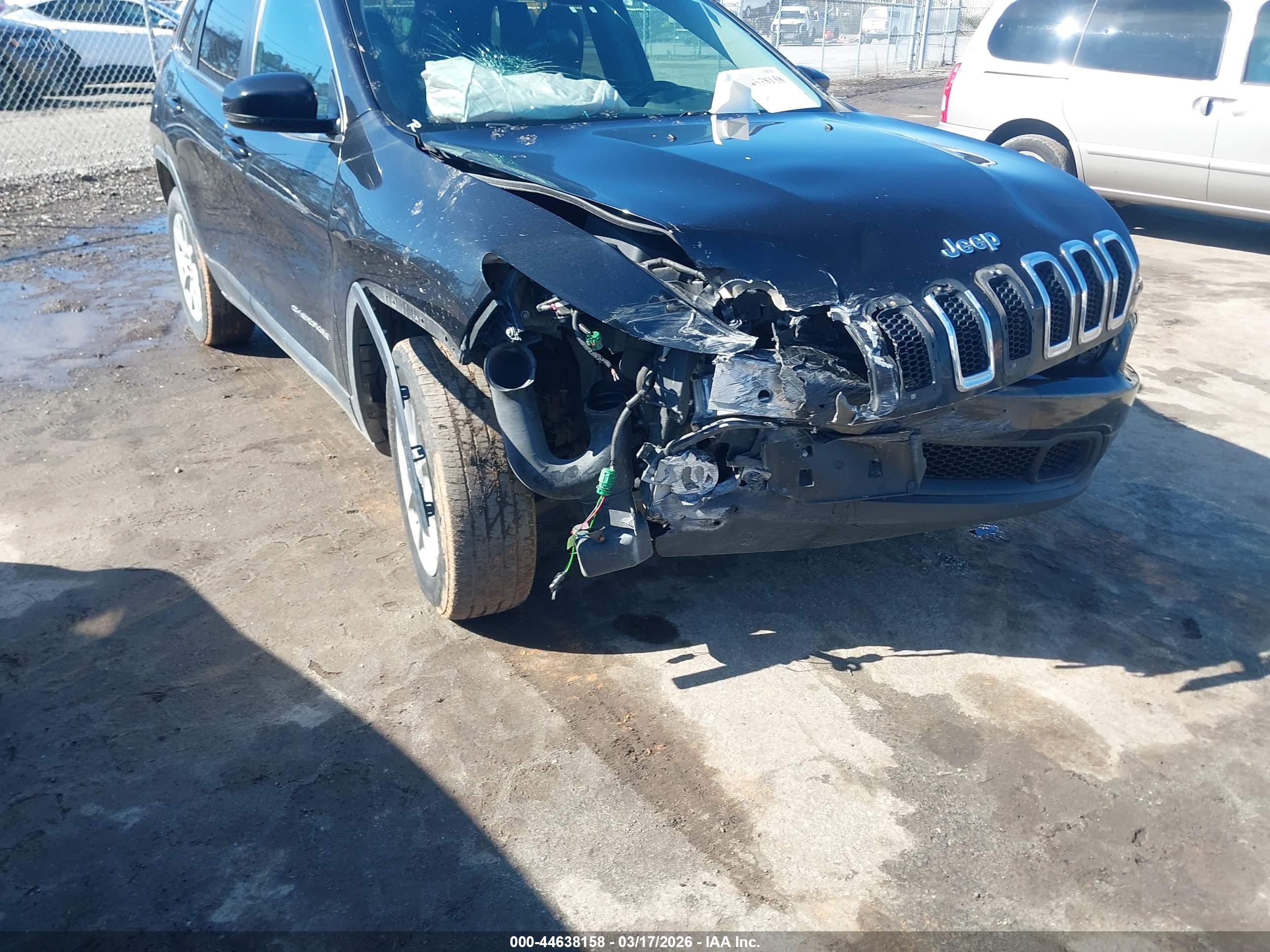 JEEP CHEROKEE image 6