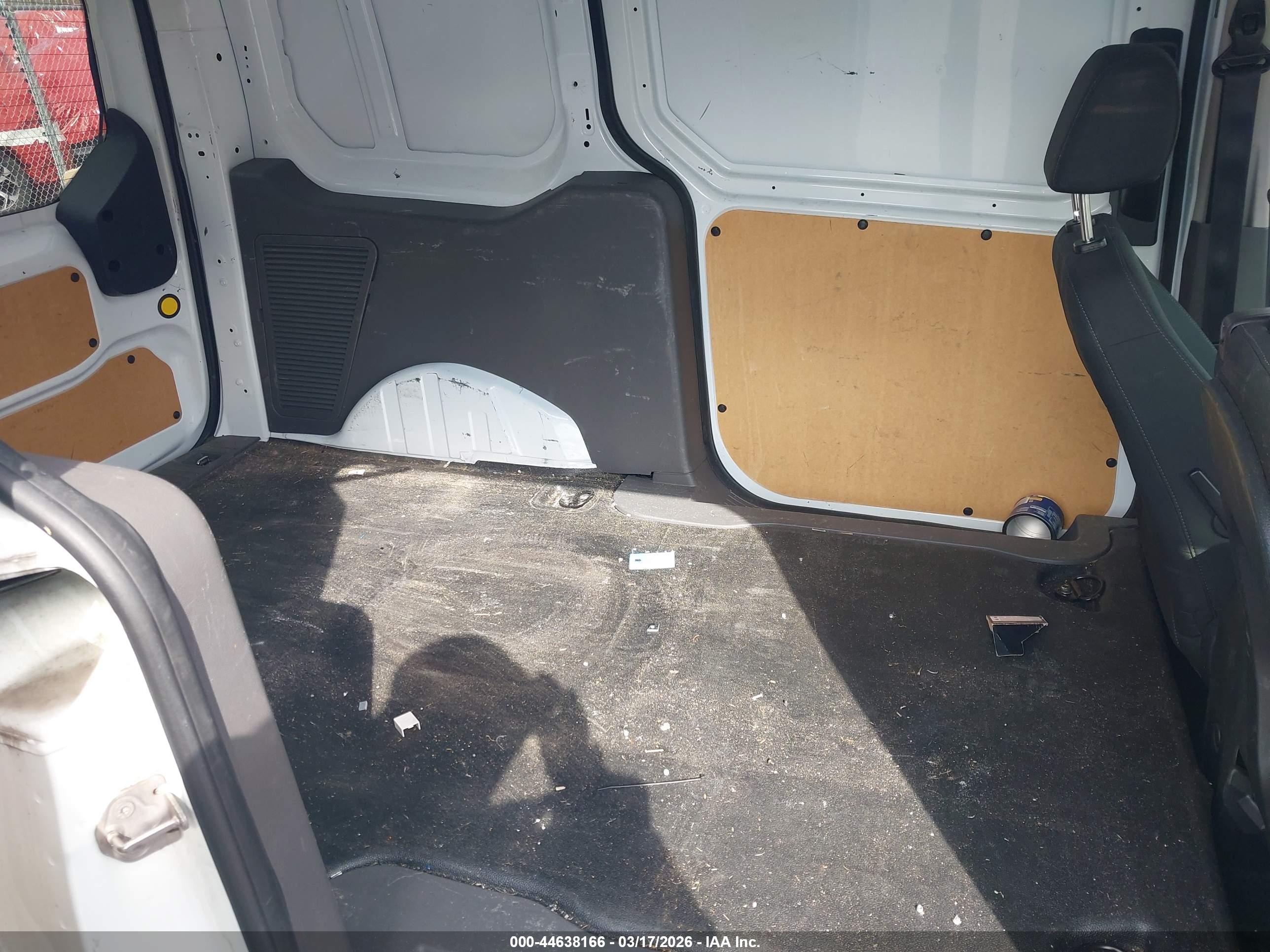 FORD TRANSIT image 8