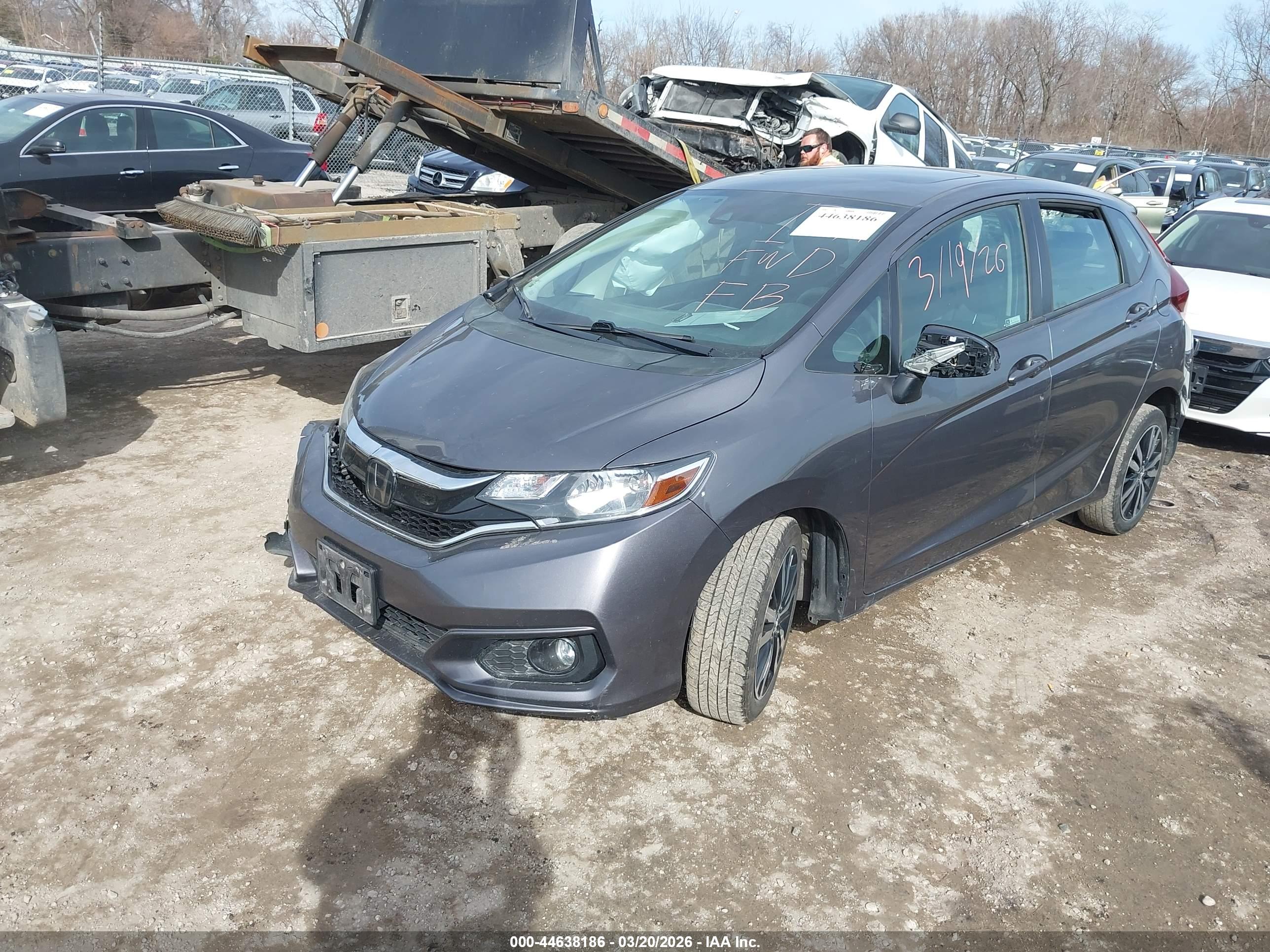 HONDA FIT image 2