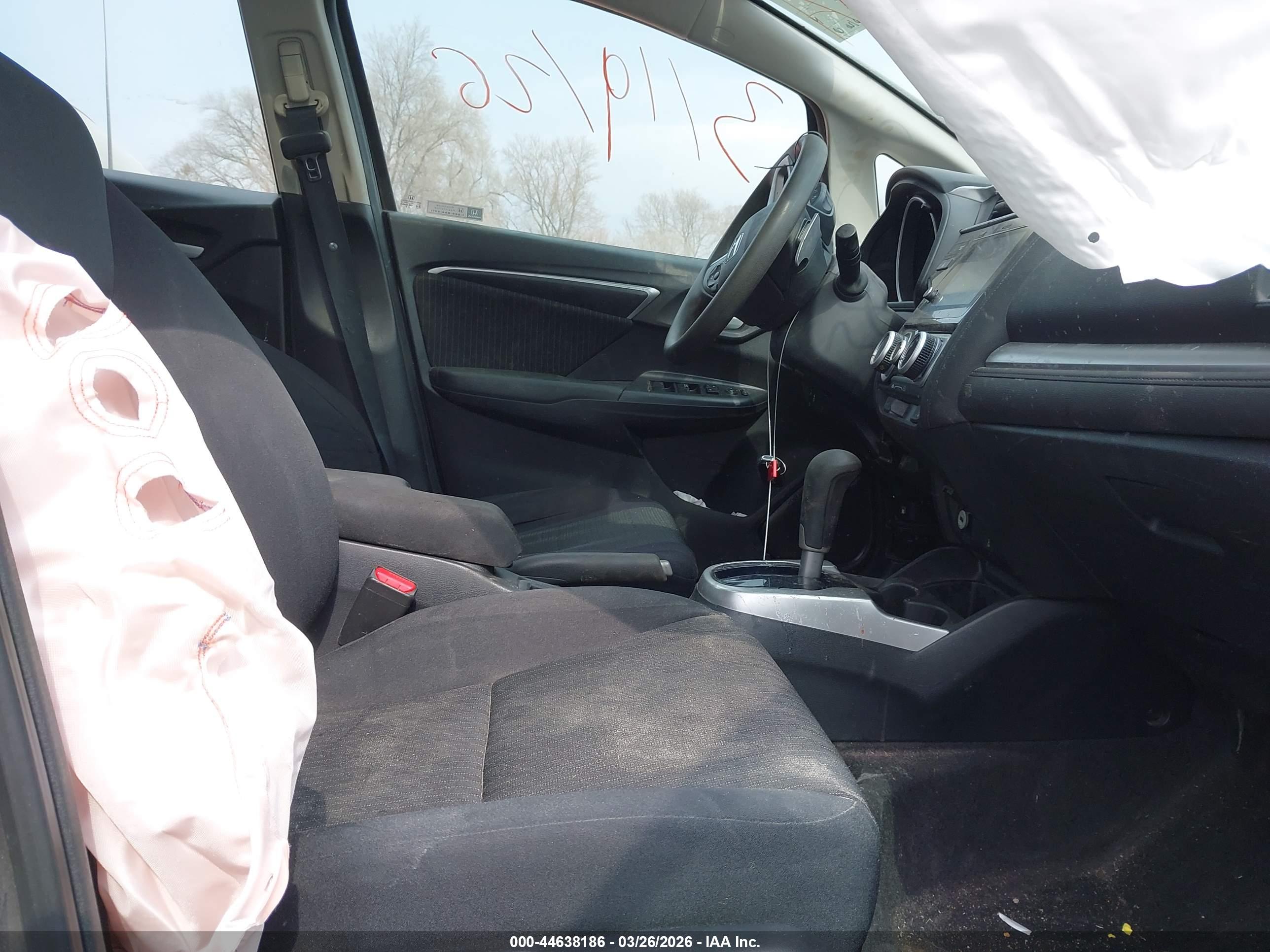 HONDA FIT image 5