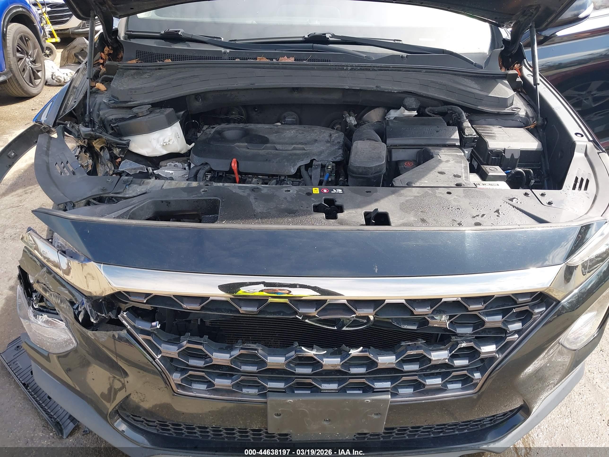 HYUNDAI SANTA image 10