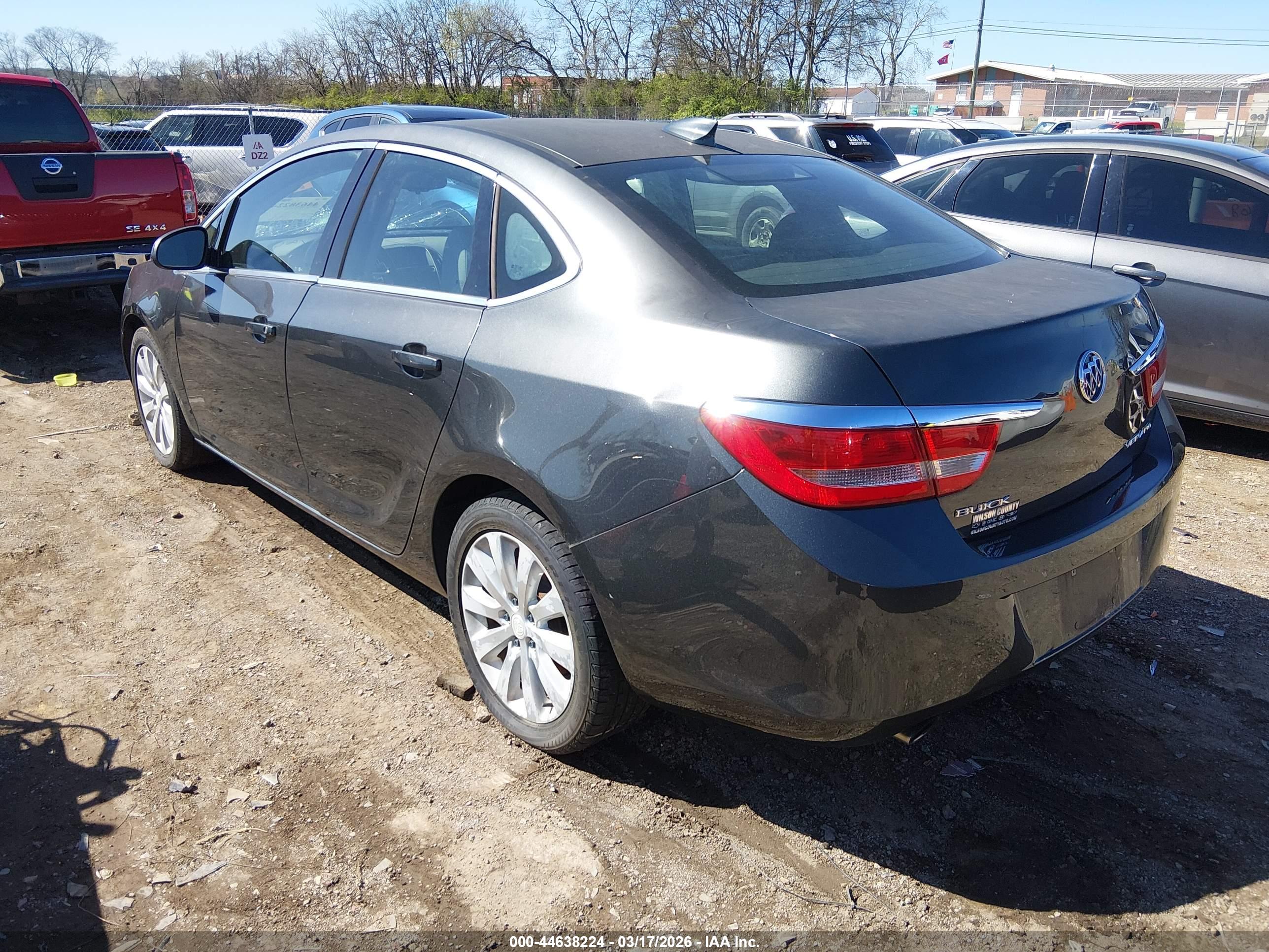 BUICK VERANO image 3