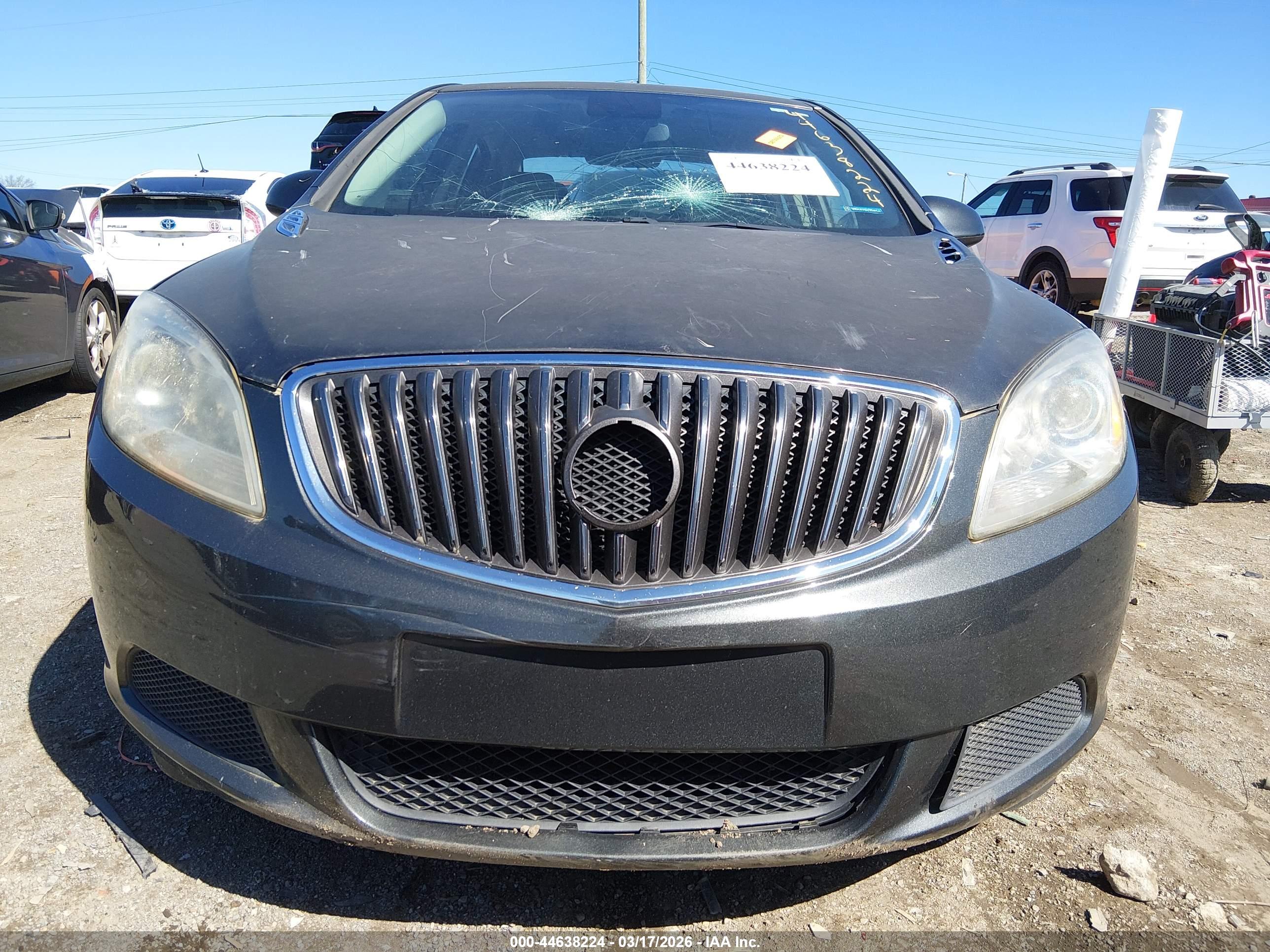 BUICK VERANO image 6