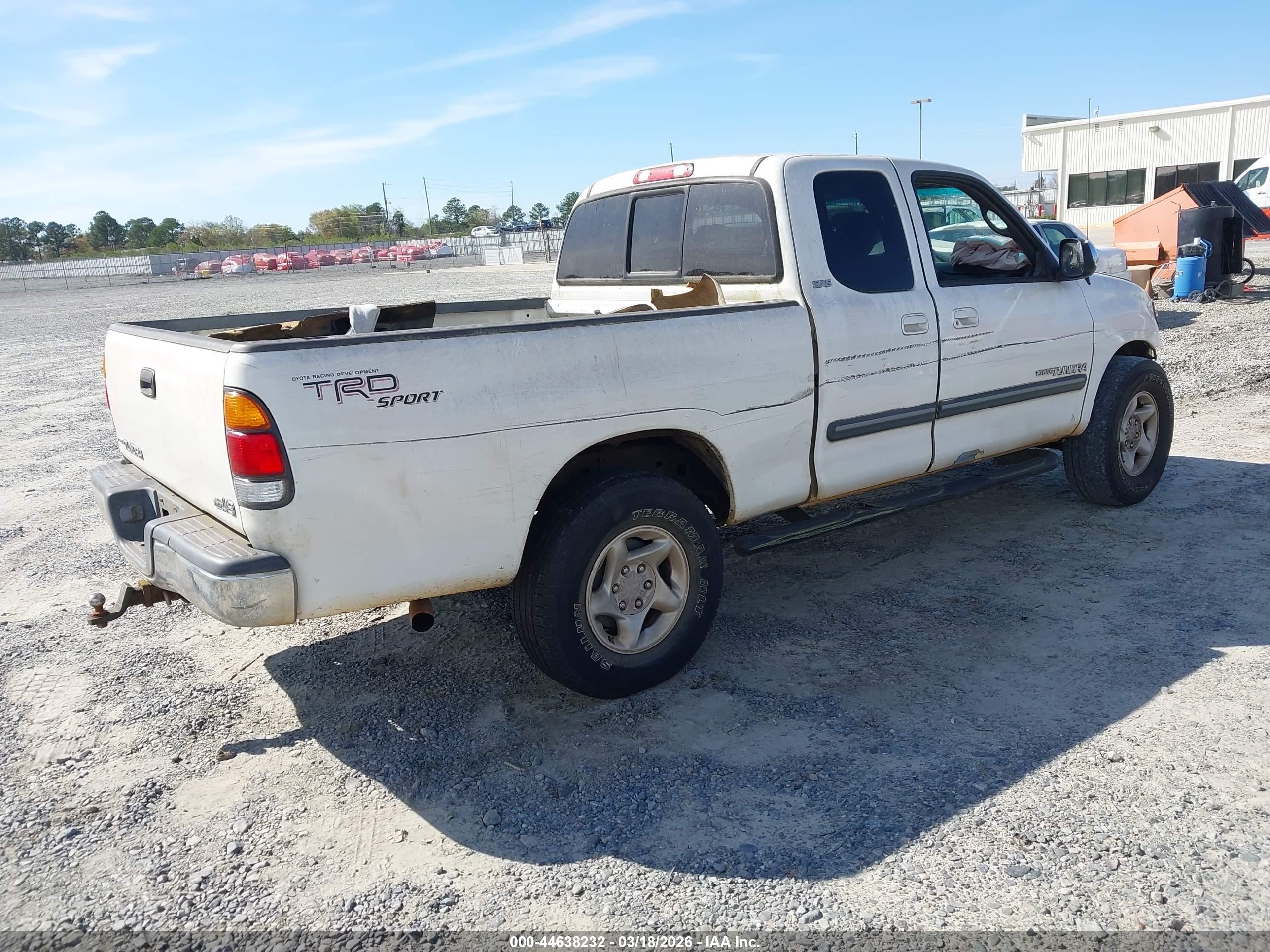 TOYOTA TUNDRA image 4