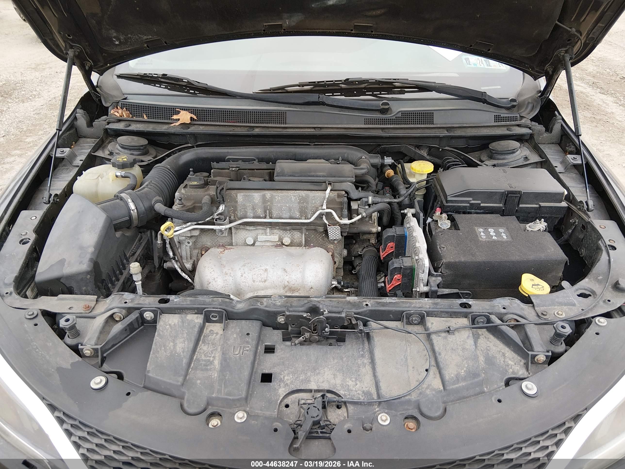 CHRYSLER 200 image 10