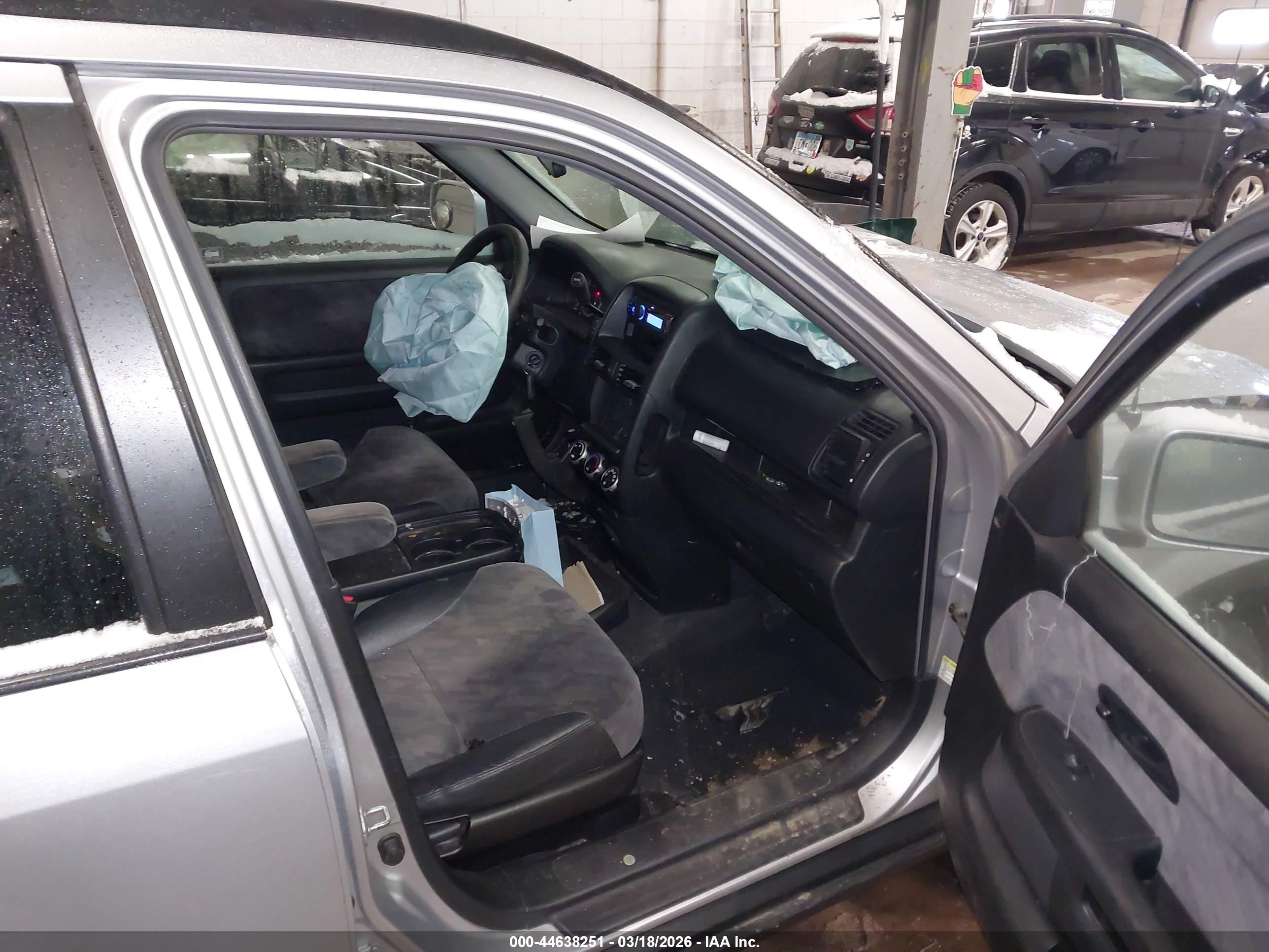 HONDA CR-V image 5