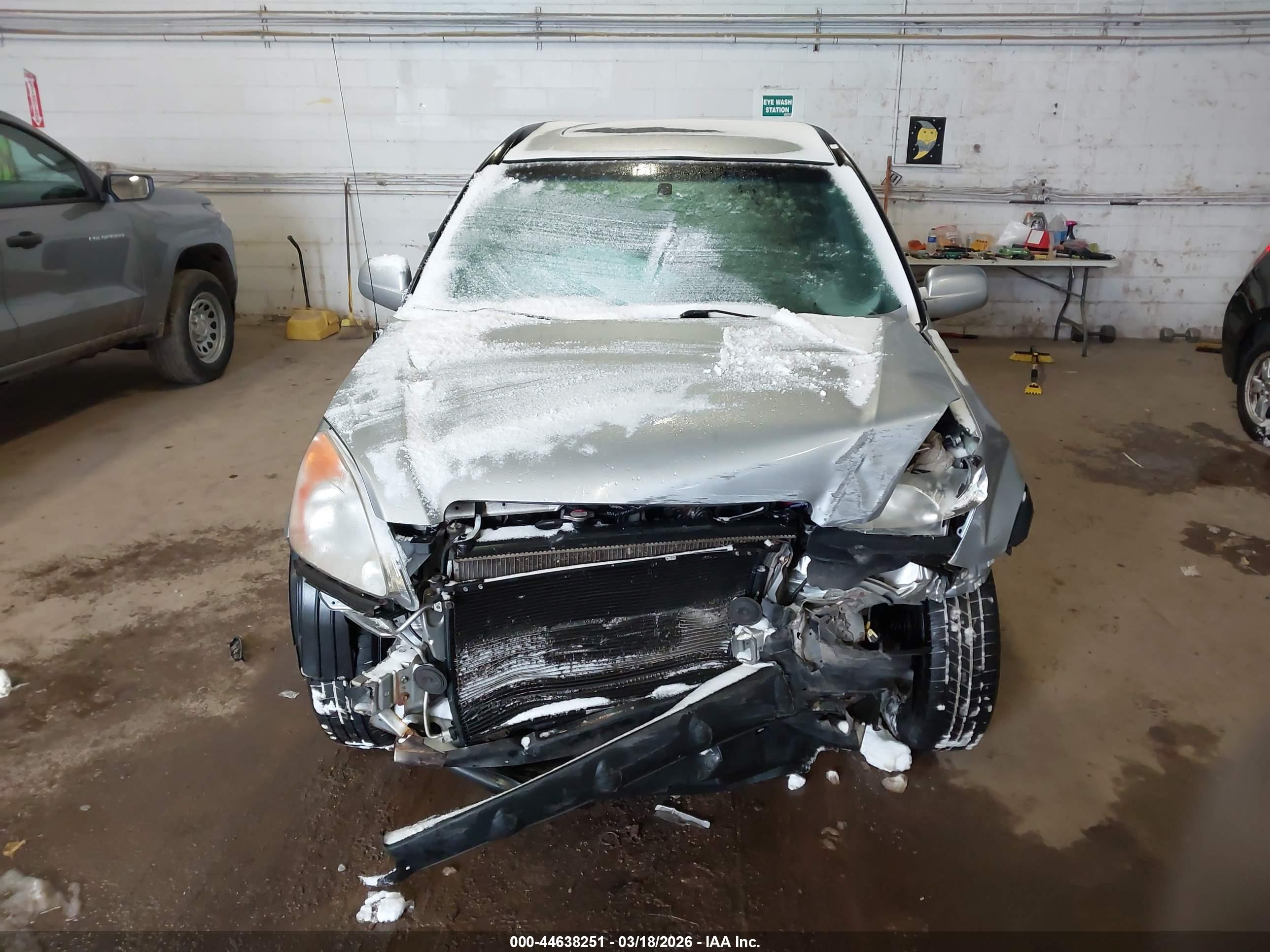 HONDA CR-V image 6