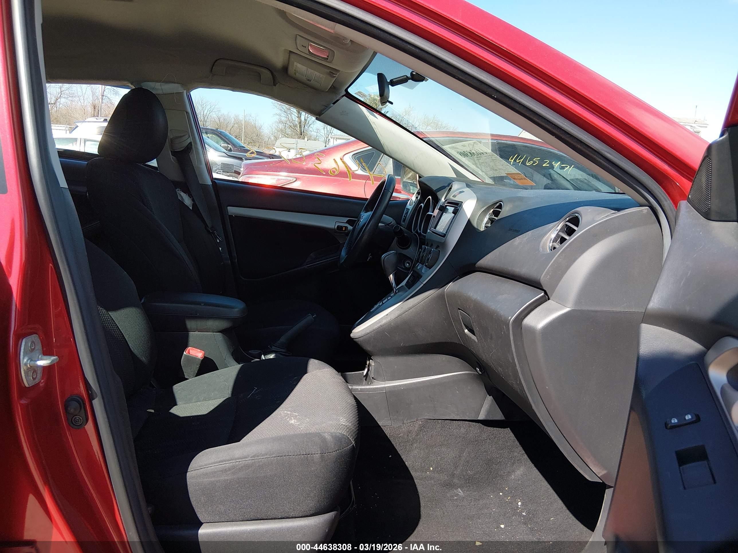 TOYOTA MATRIX image 5