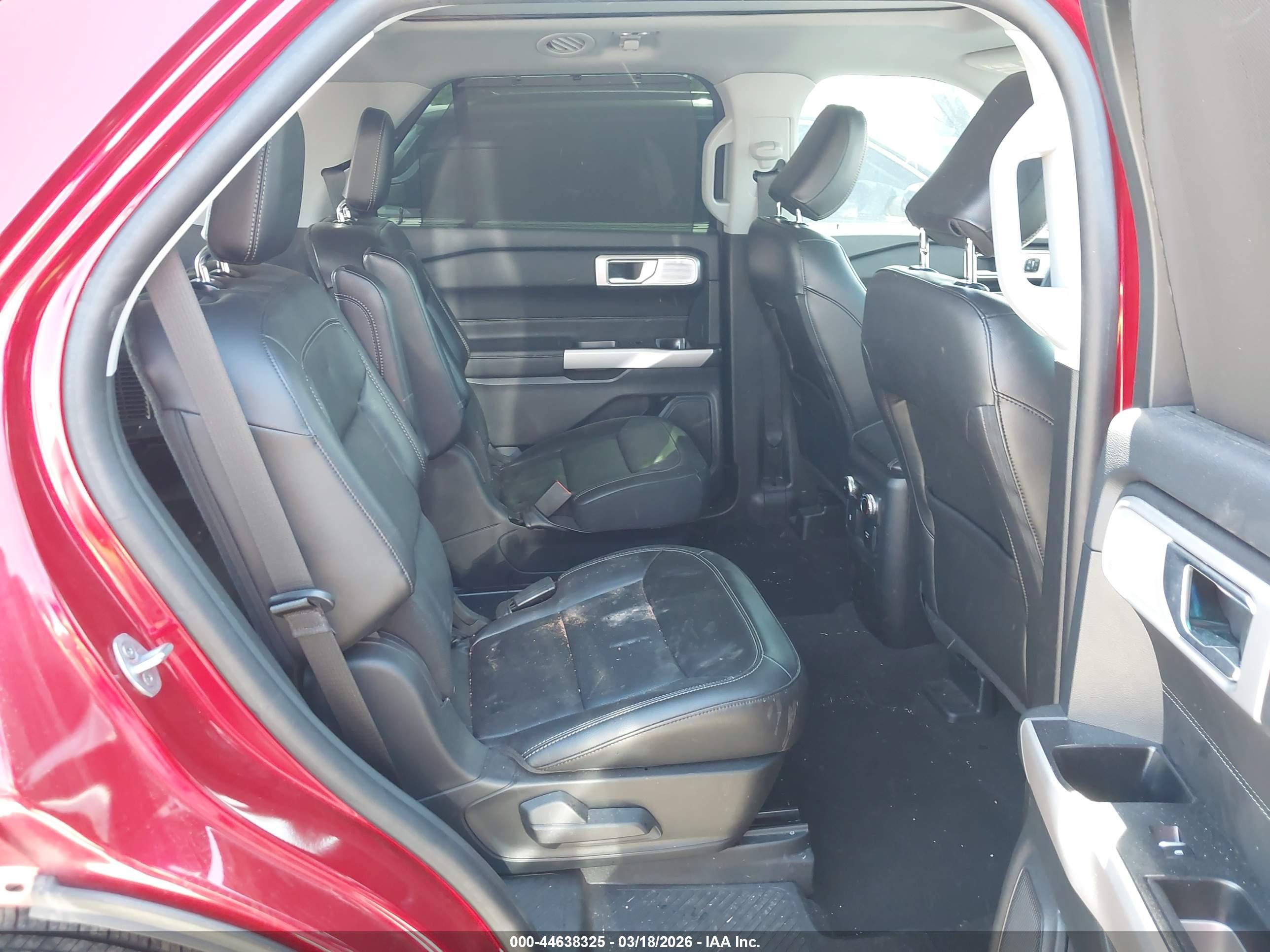 FORD EXPLORER image 8