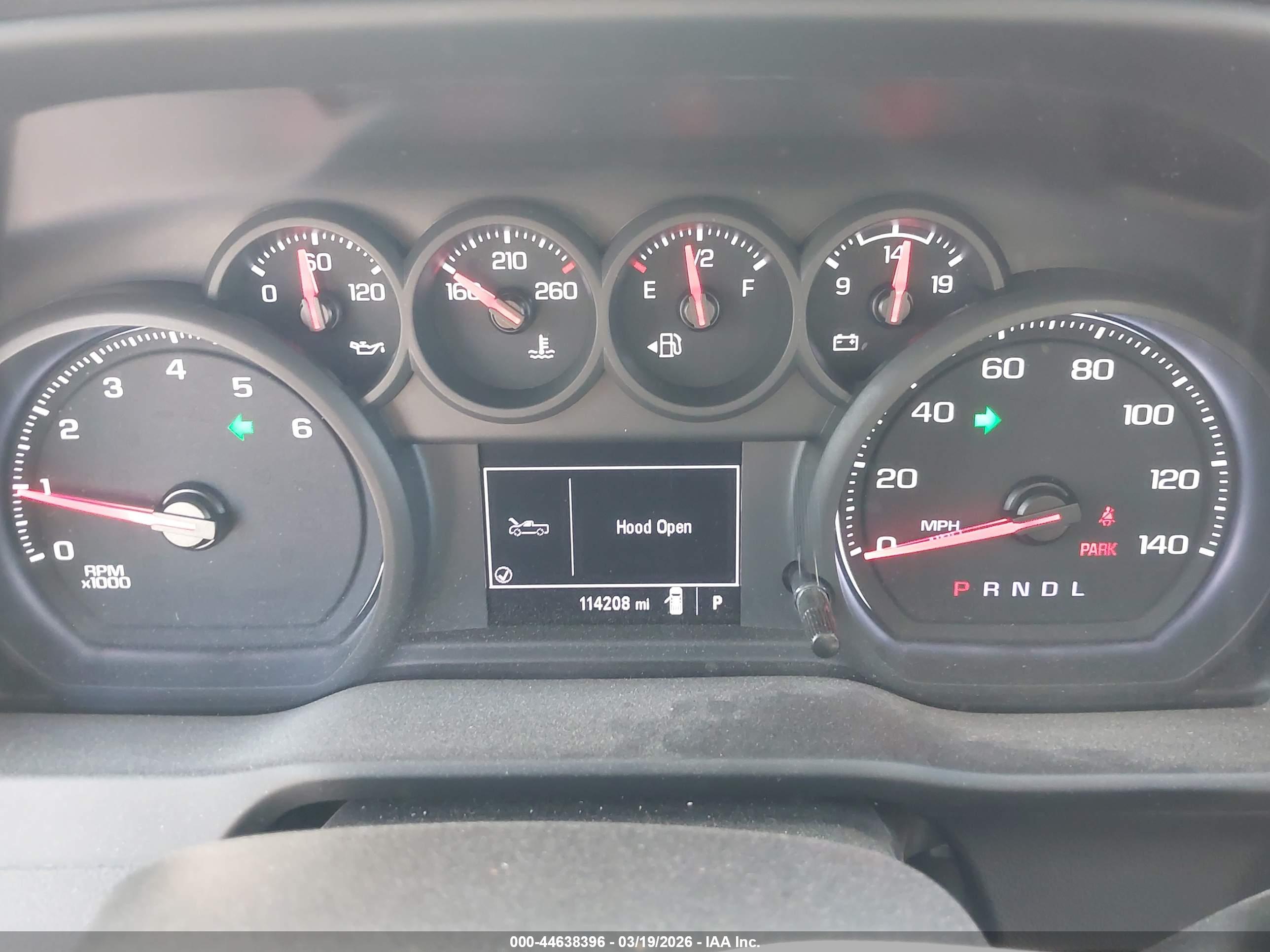 CHEVROLET SILVERADO image 6