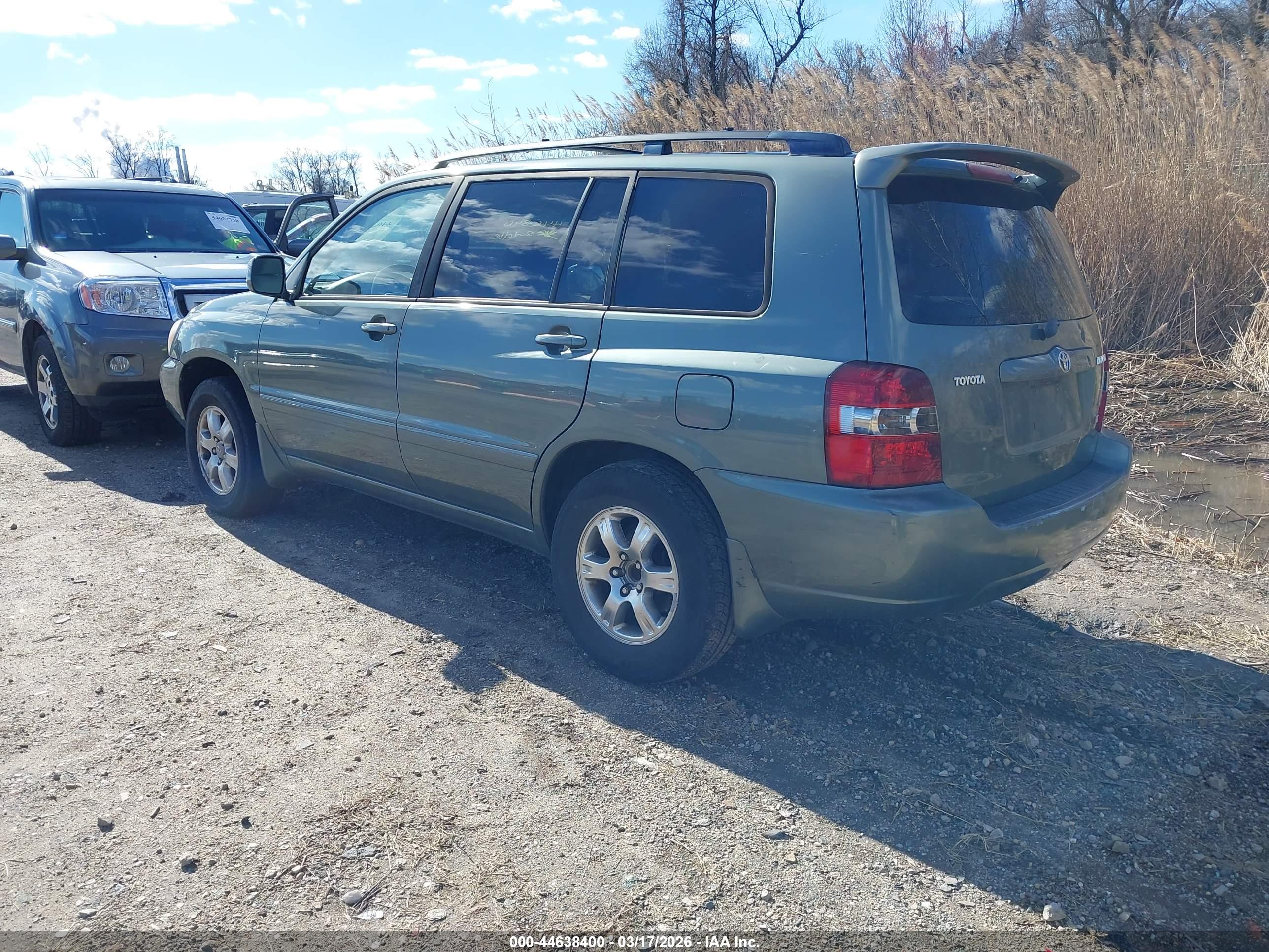 TOYOTA HIGHLANDER image 3