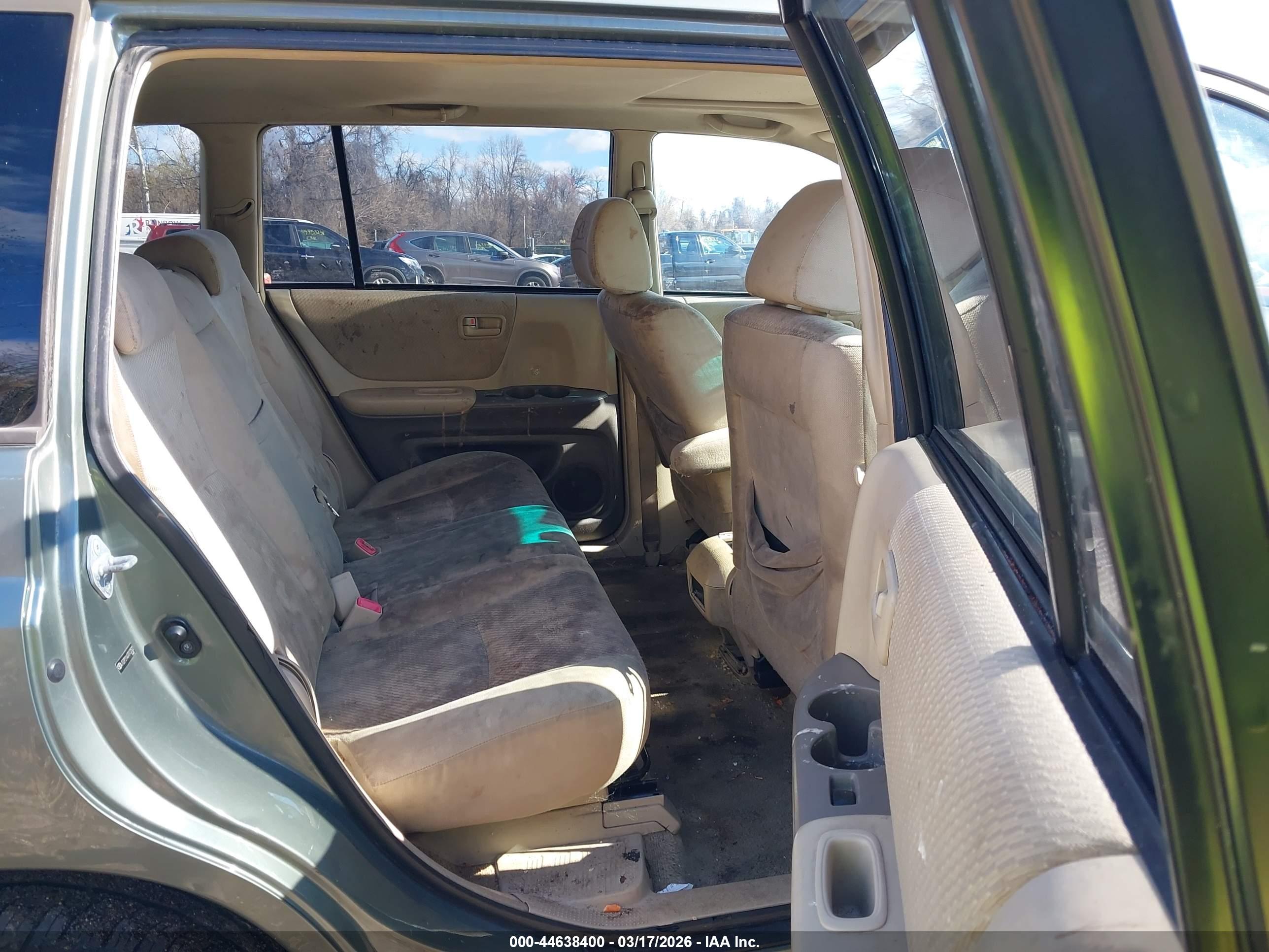 TOYOTA HIGHLANDER image 8