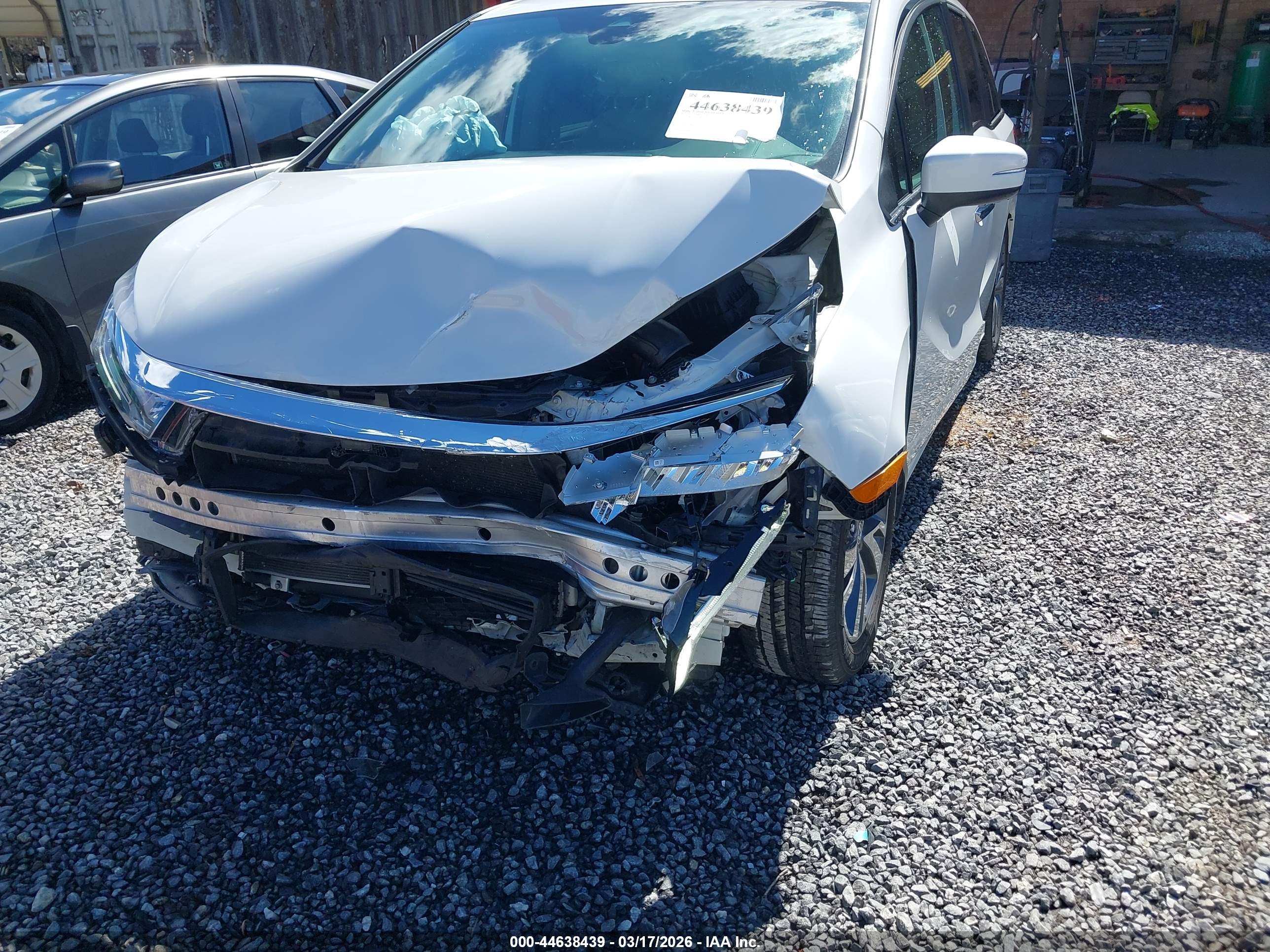 HONDA ODYSSEY image 6