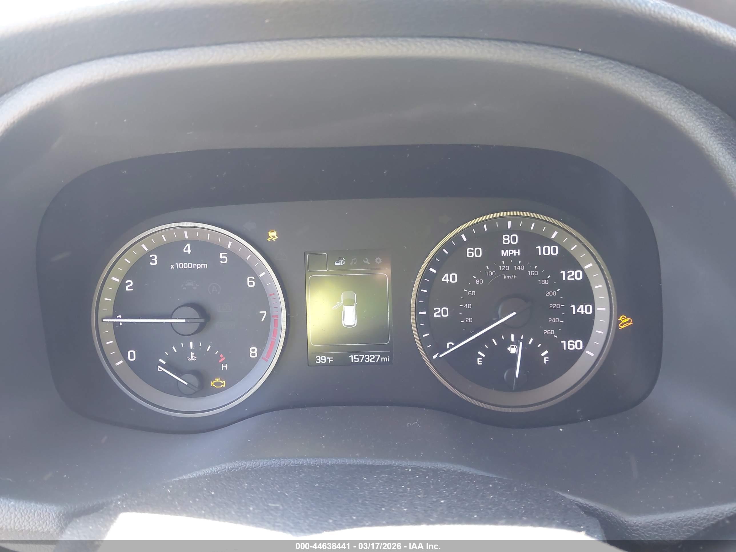 HYUNDAI TUCSON image 7