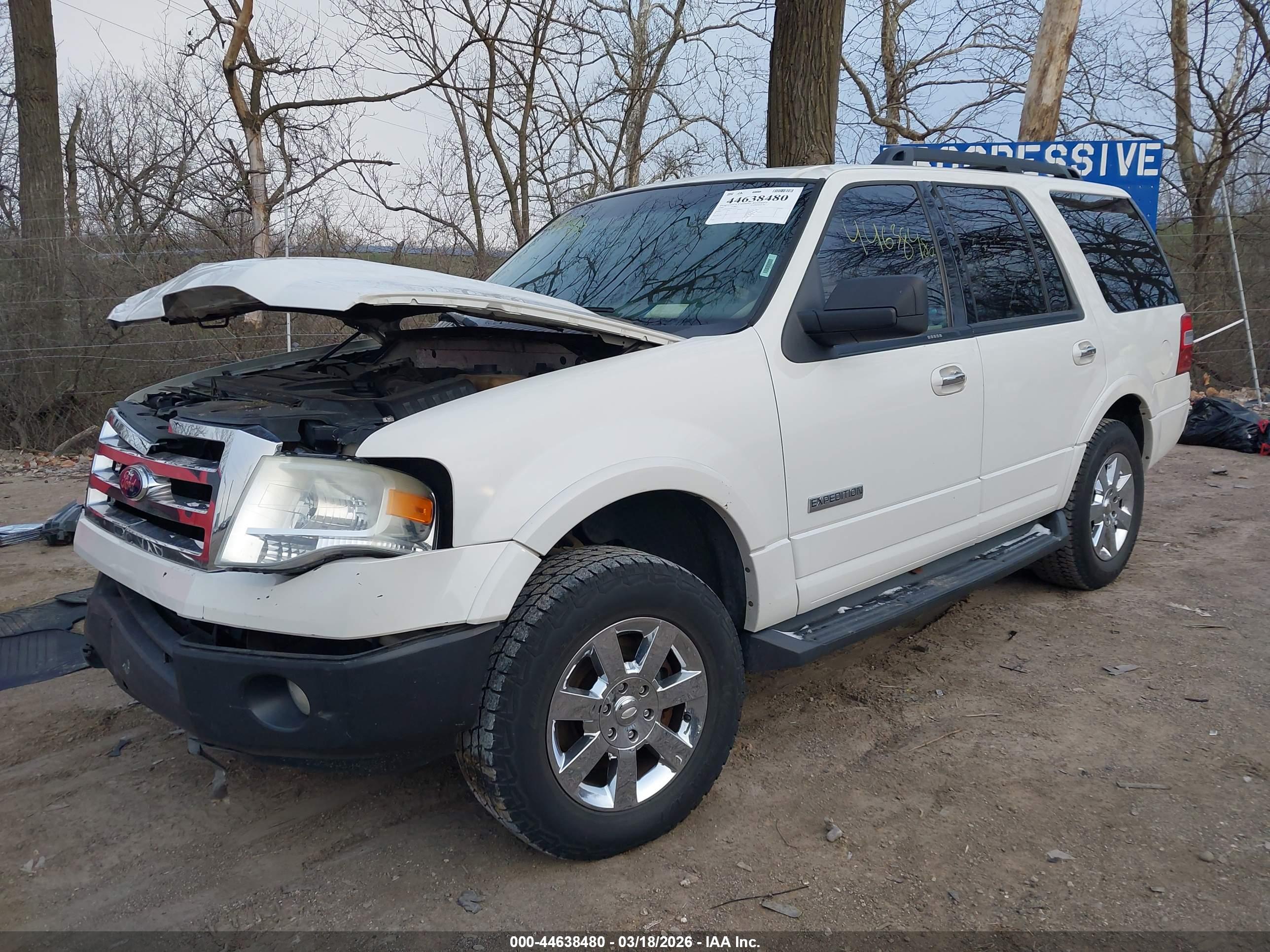 FORD EXPEDITION image 2