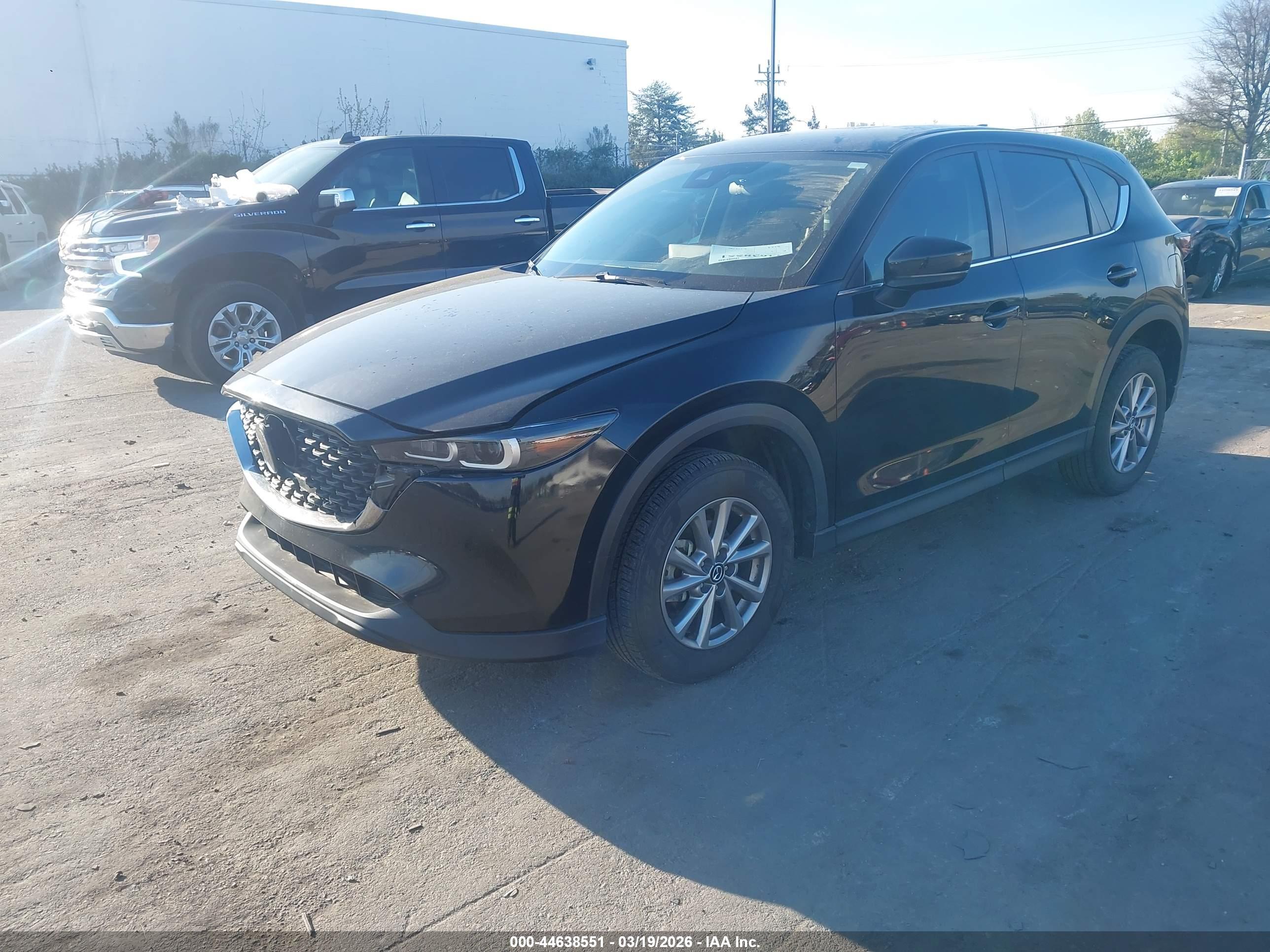 MAZDA CX-5 image 2