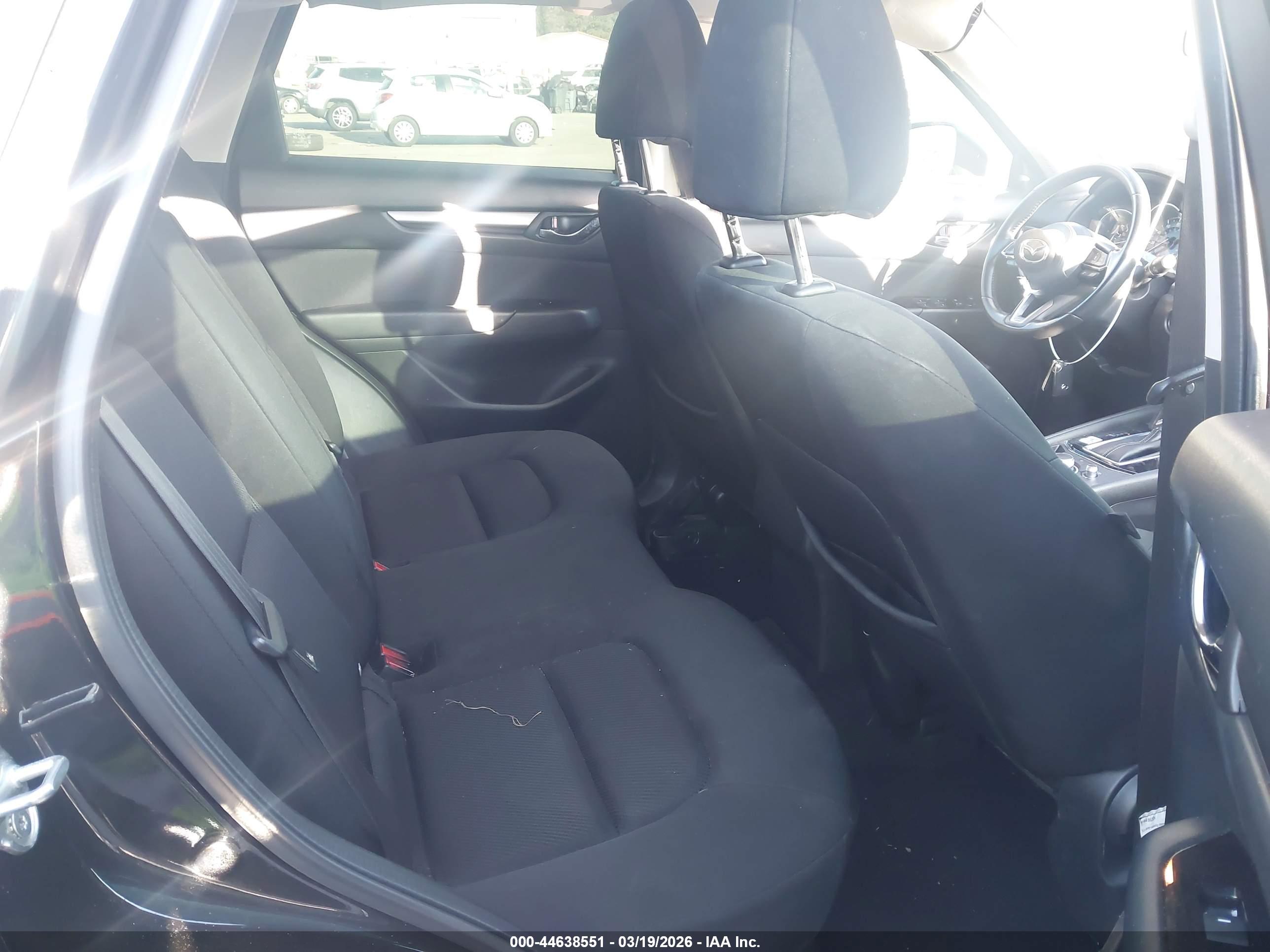 MAZDA CX-5 image 8