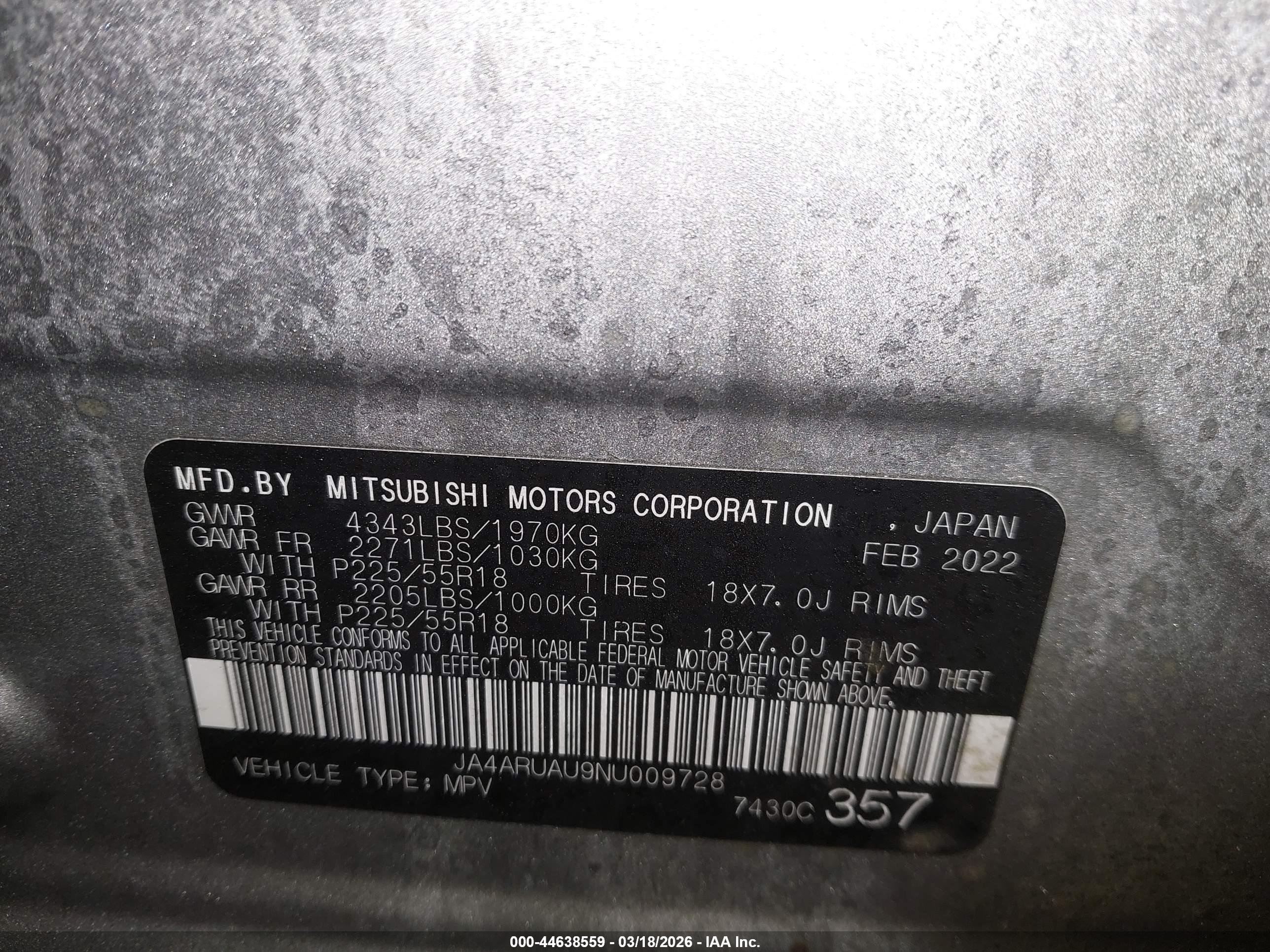 MITSUBISHI OUTLANDER image 9