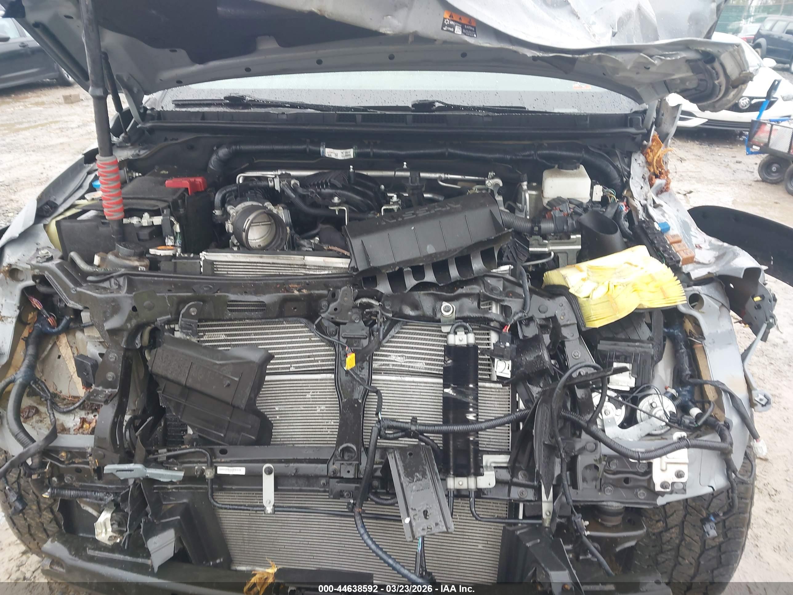 NISSAN FRONTIER image 10