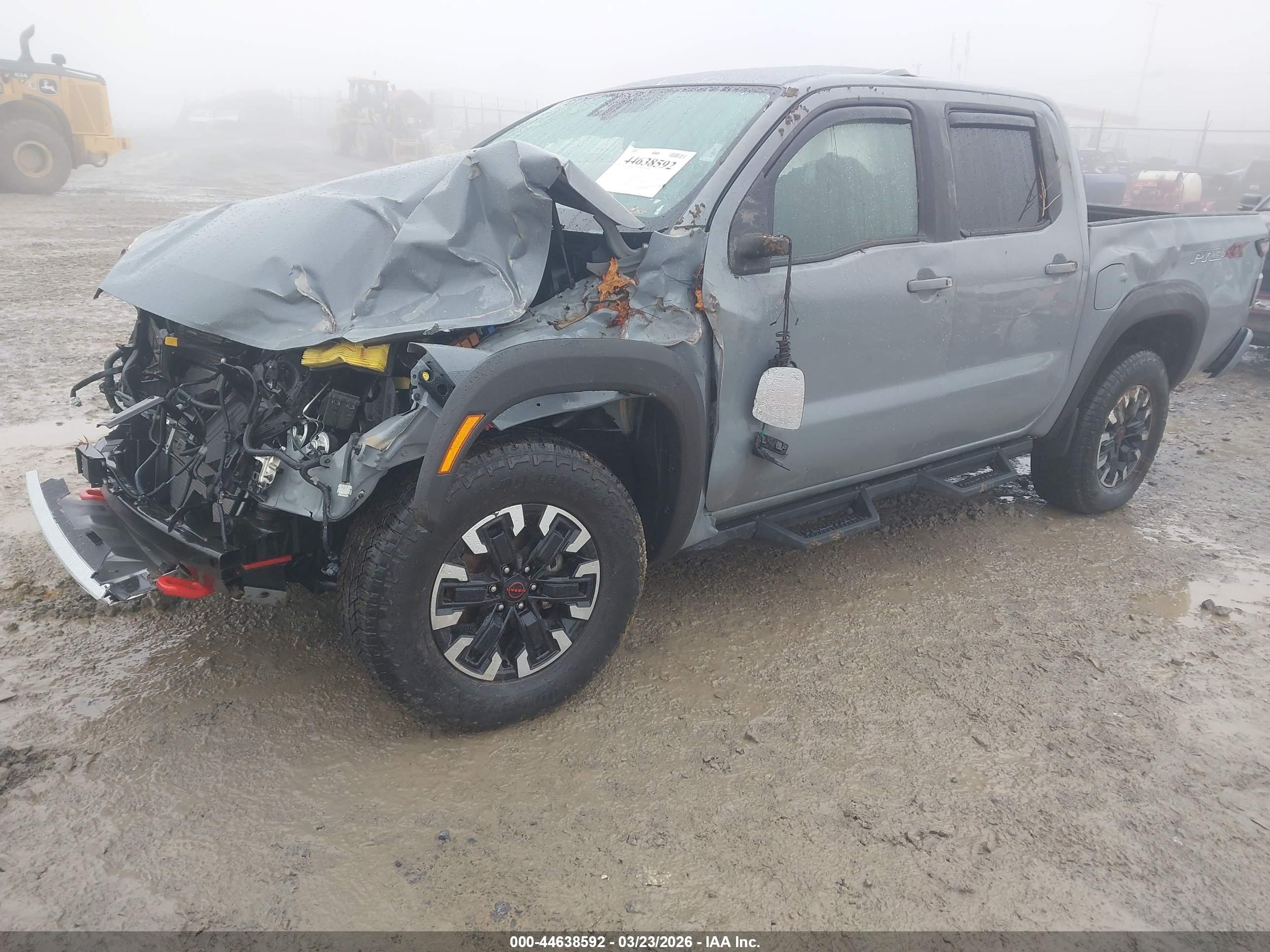 NISSAN FRONTIER image 2