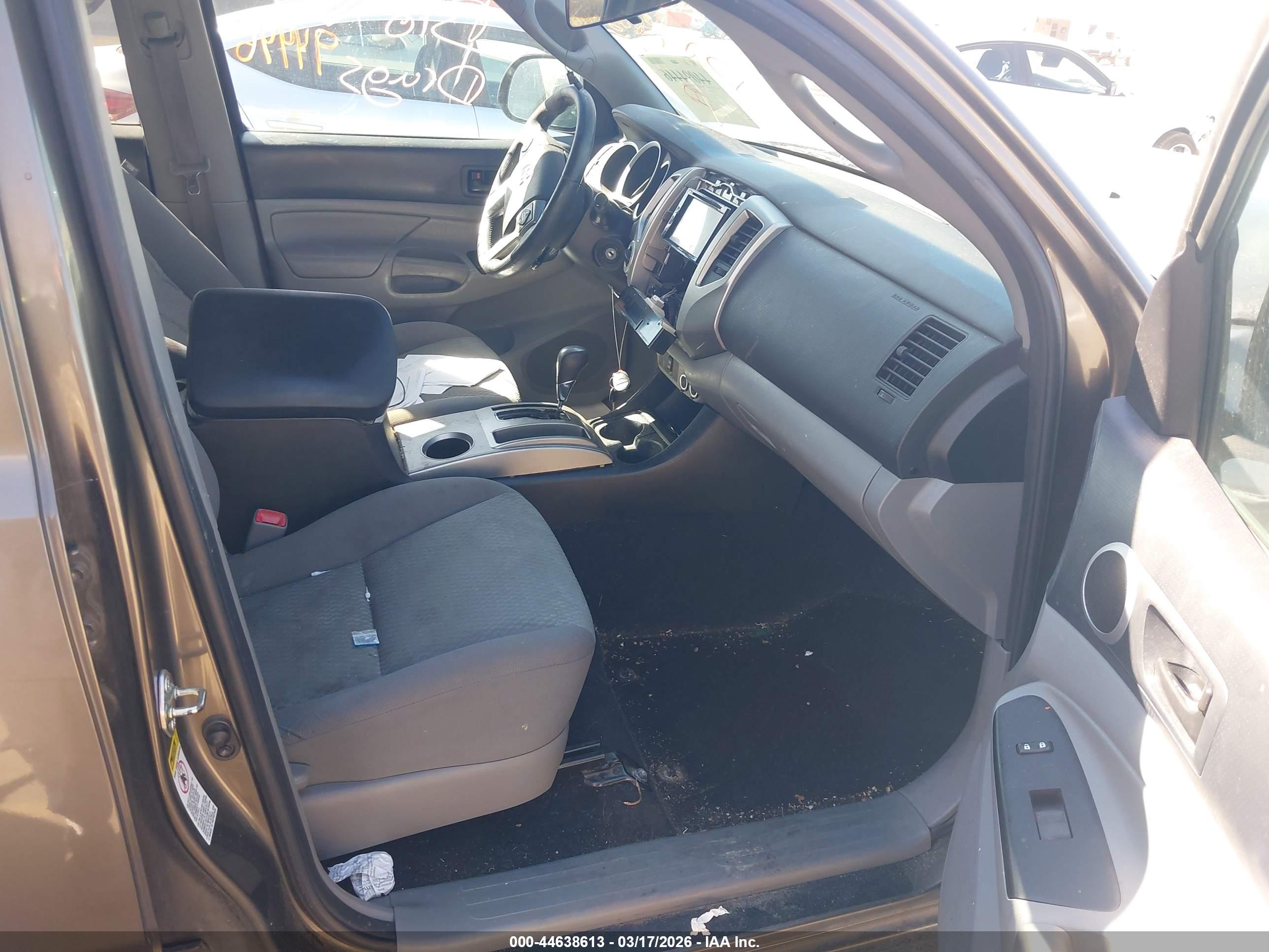 TOYOTA TACOMA image 5